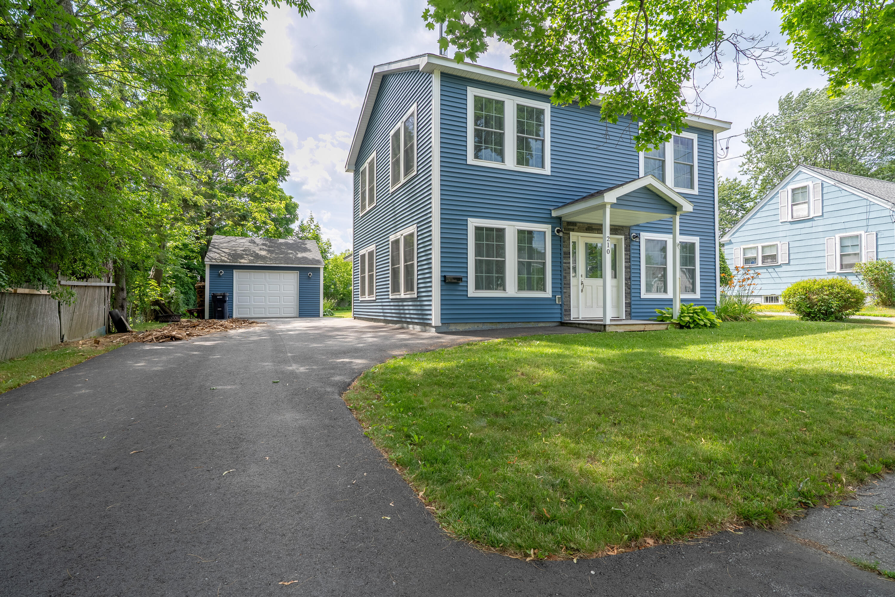 main property photo 33