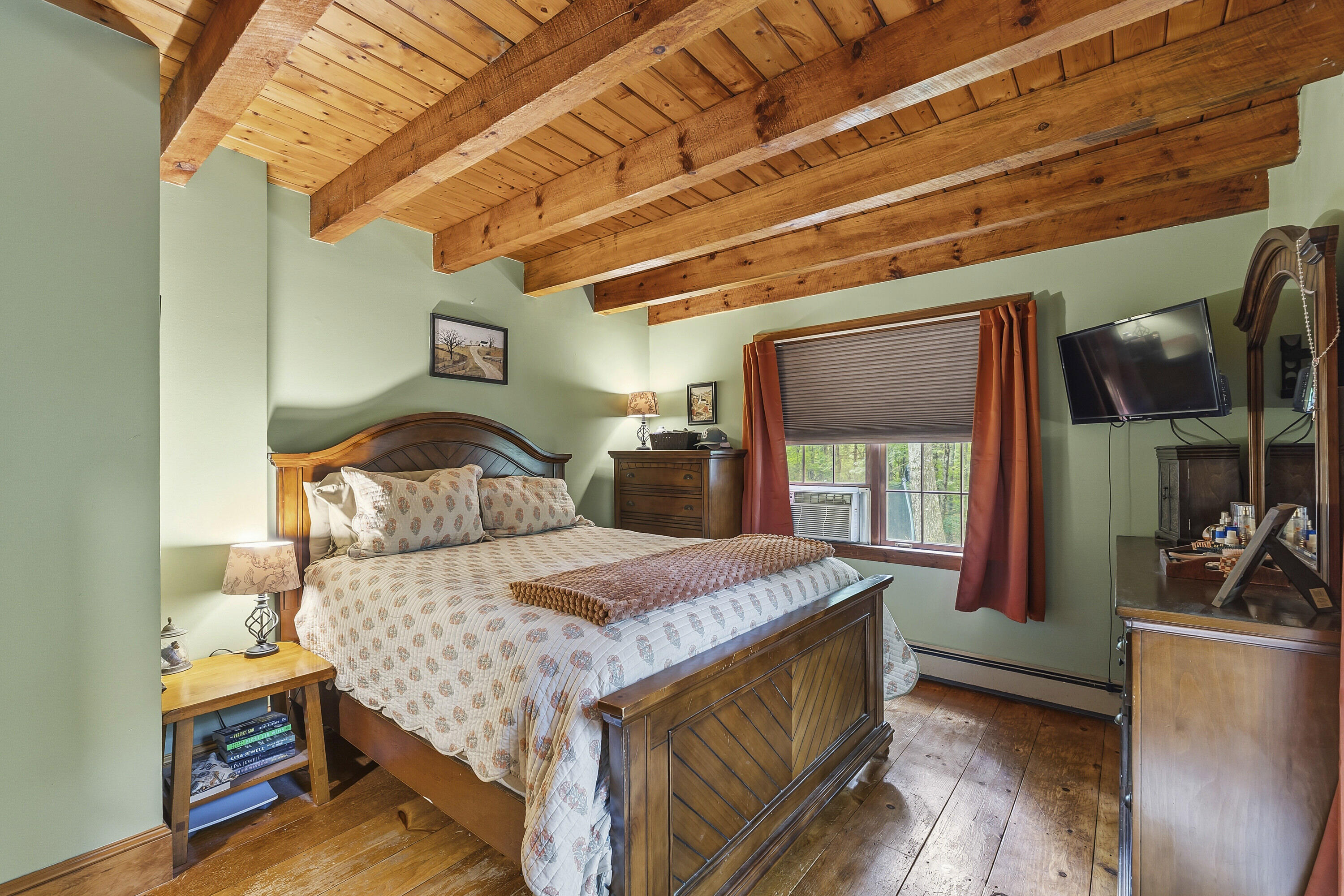 main property photo 25