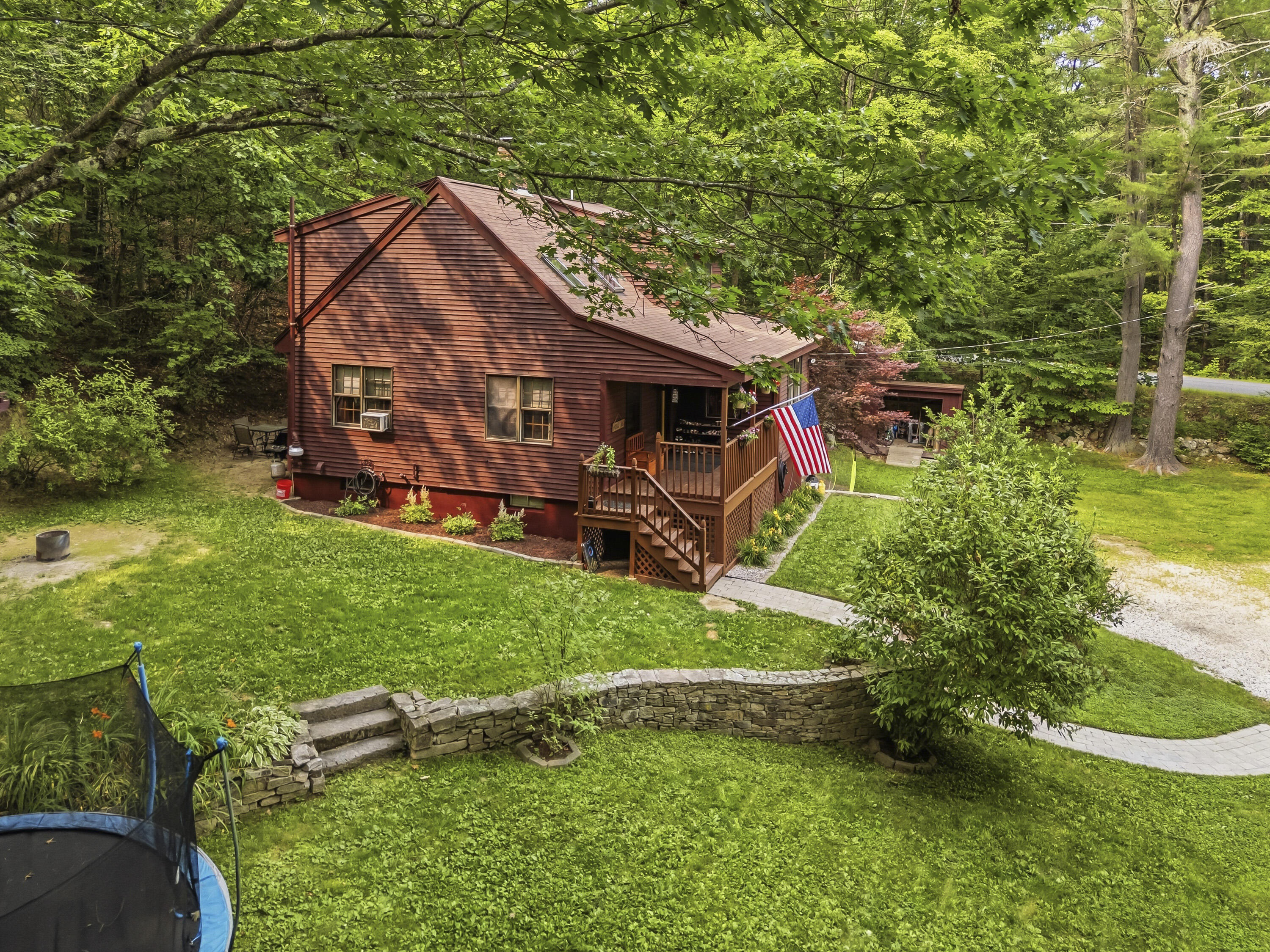 main property photo 51