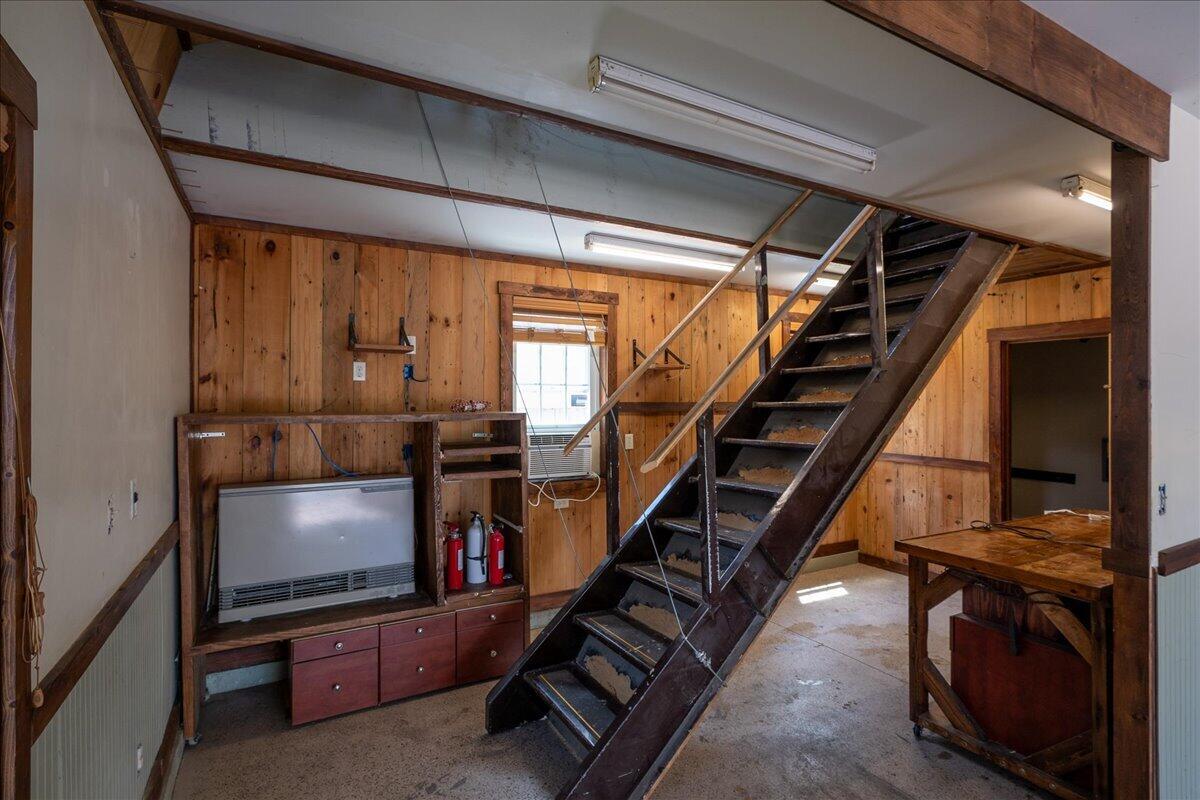 main property photo 84