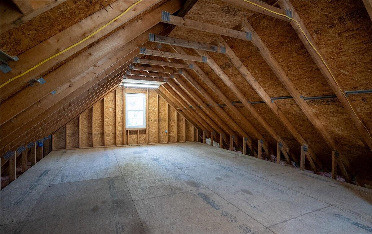 main property photo 86