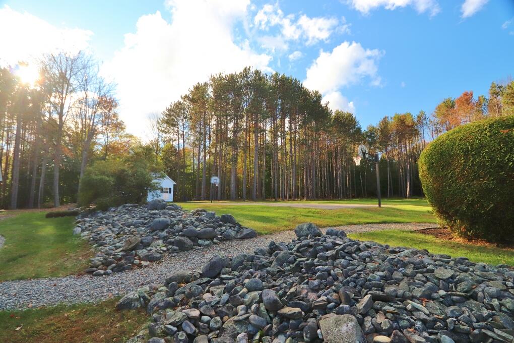 main property photo 13