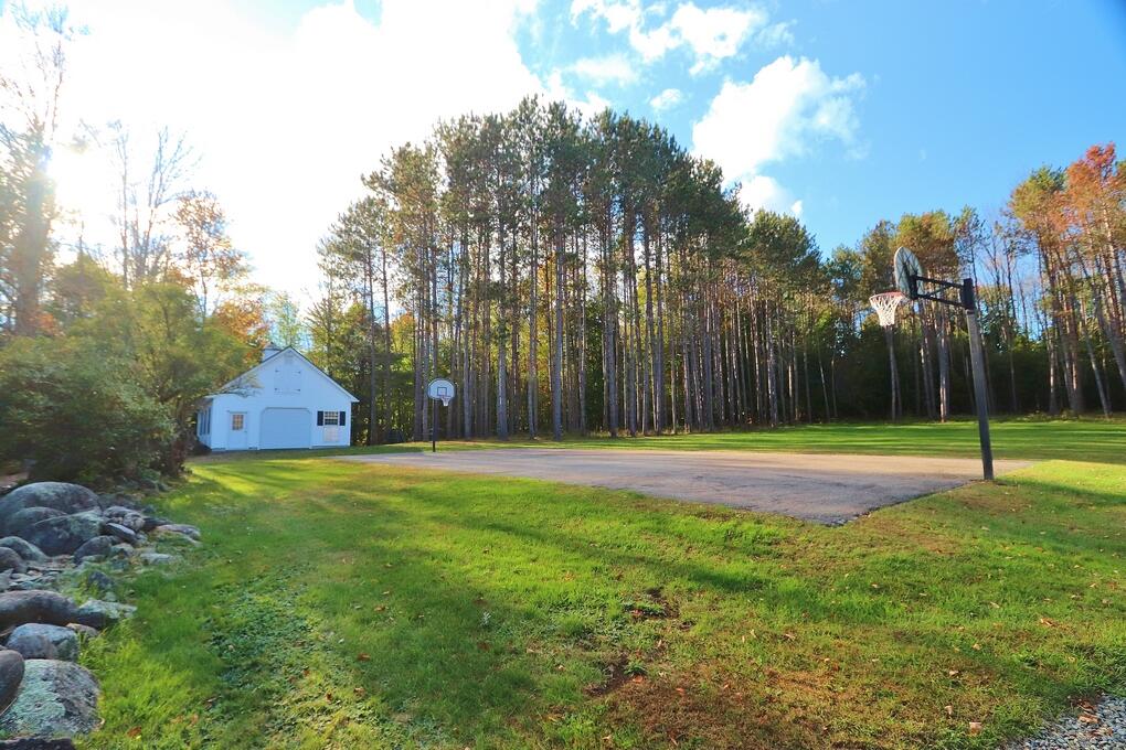 main property photo 14