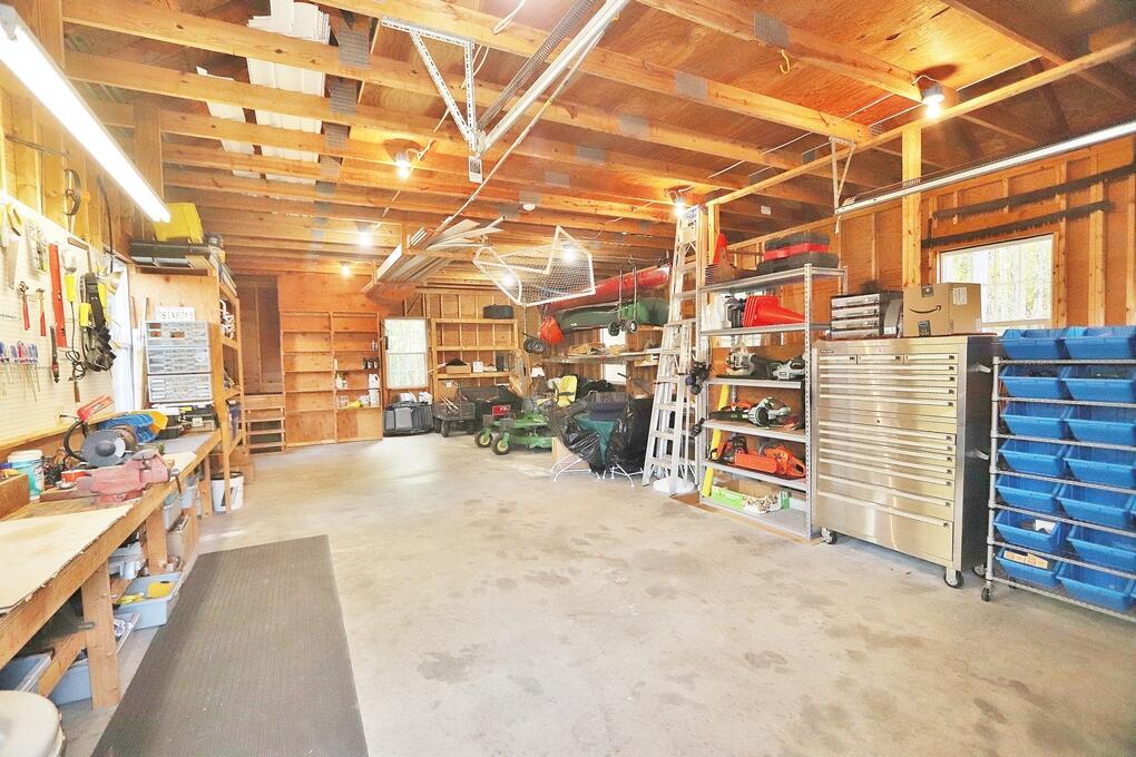 main property photo 74