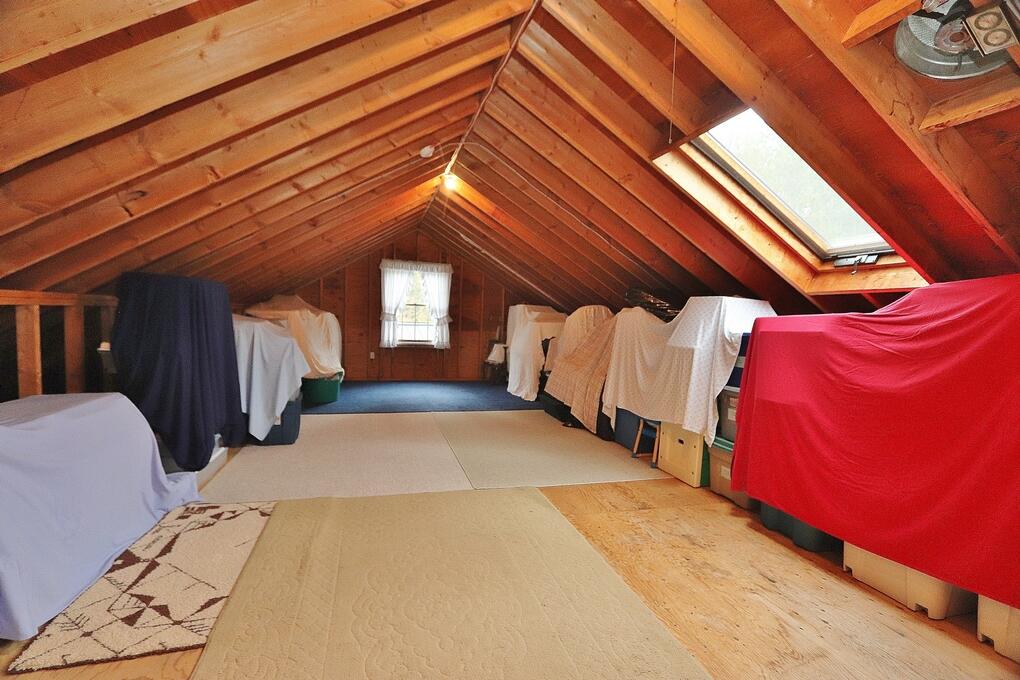 main property photo 78