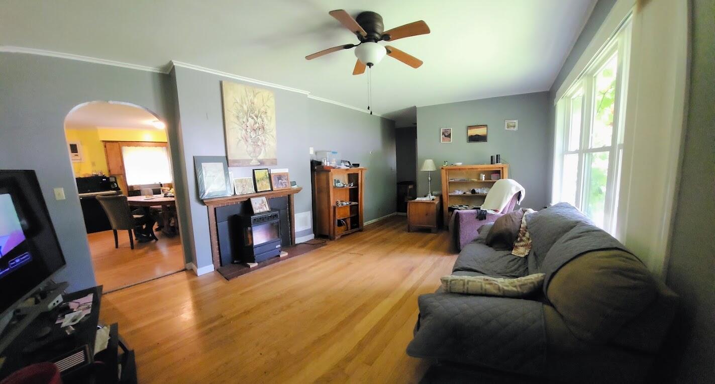 main property photo 11