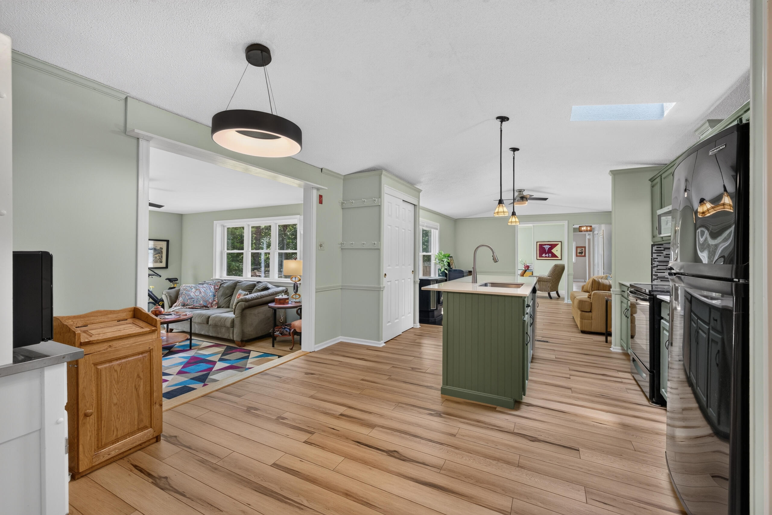 main property photo 37