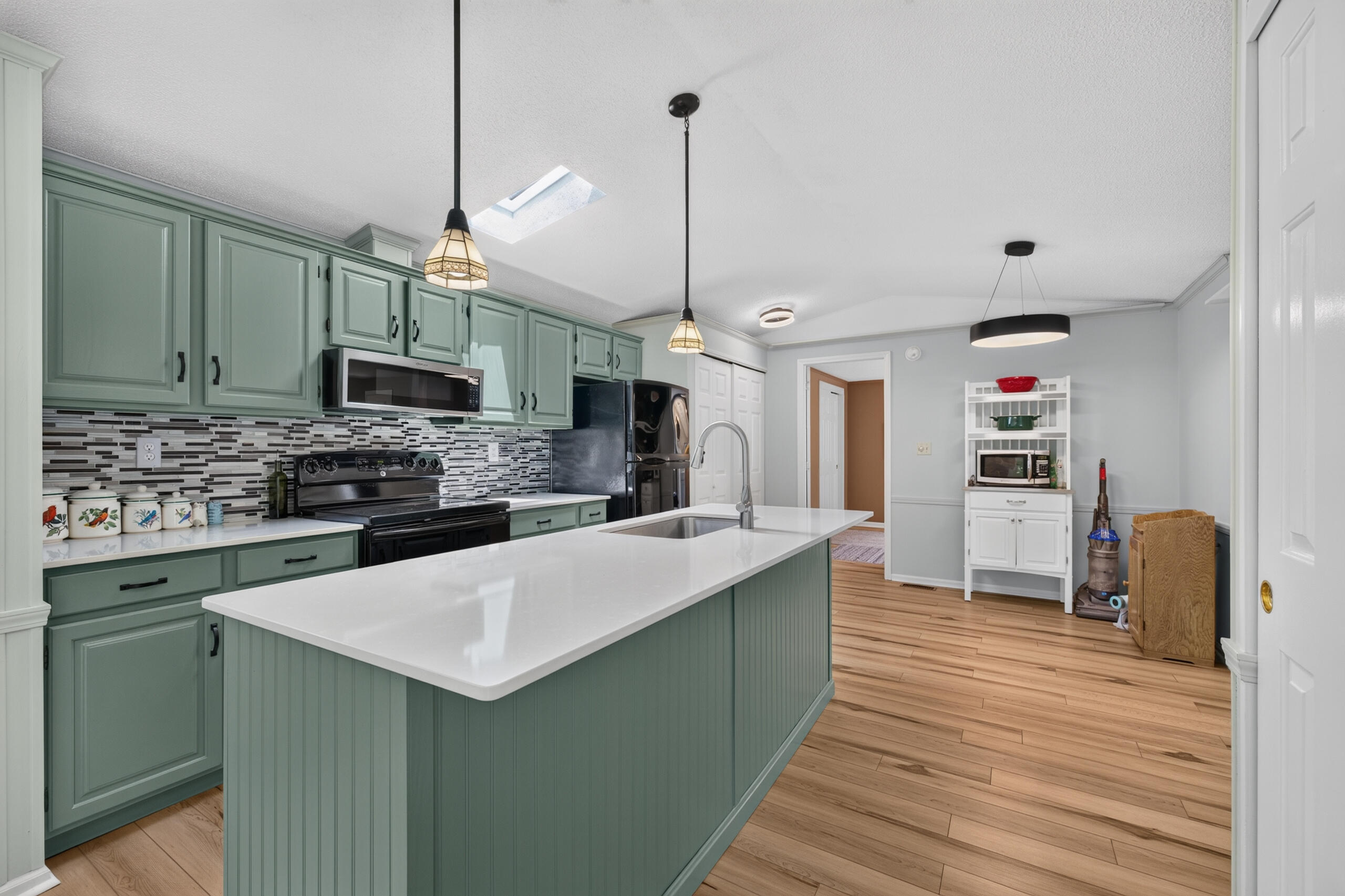 main property photo 46