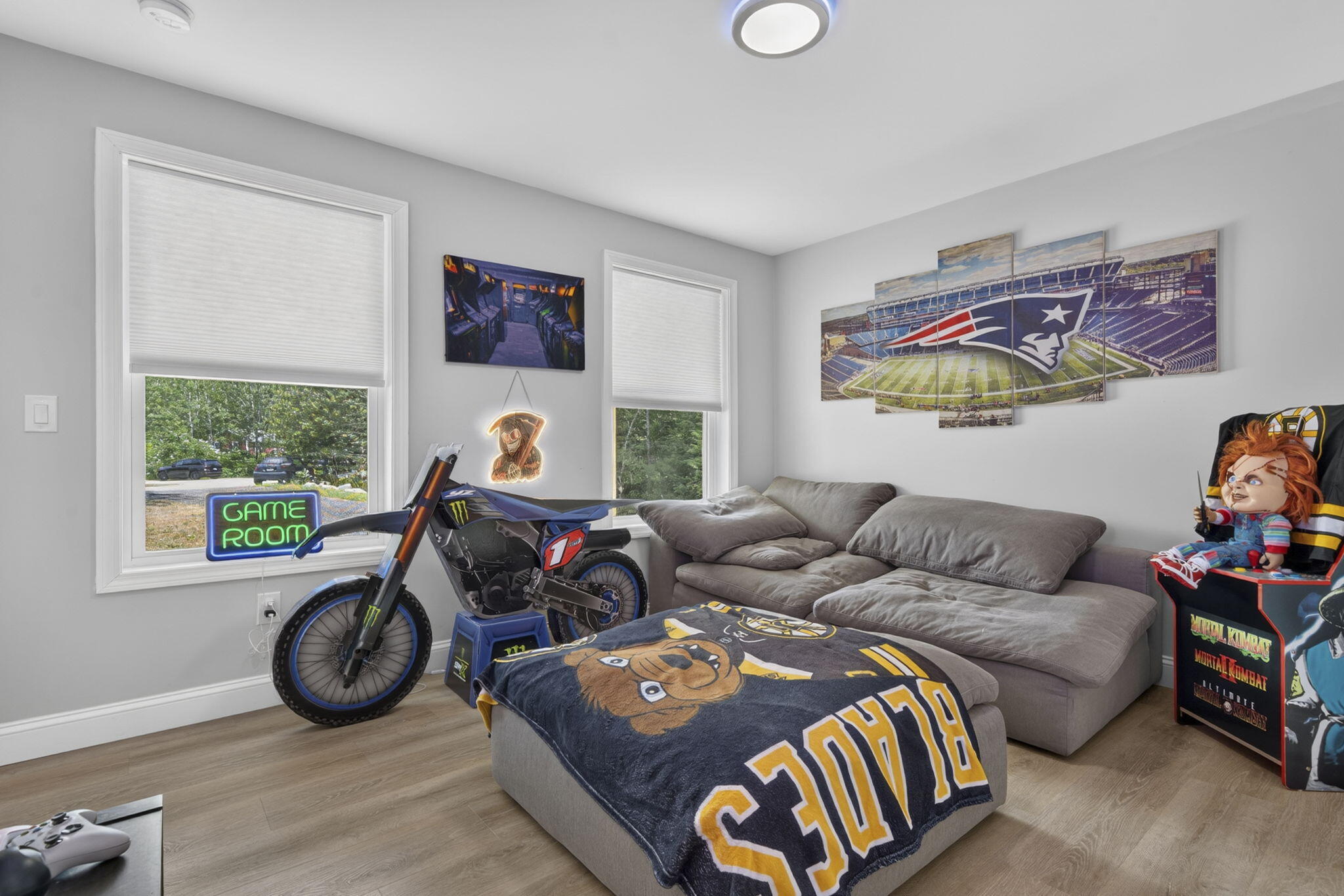 main property photo 17