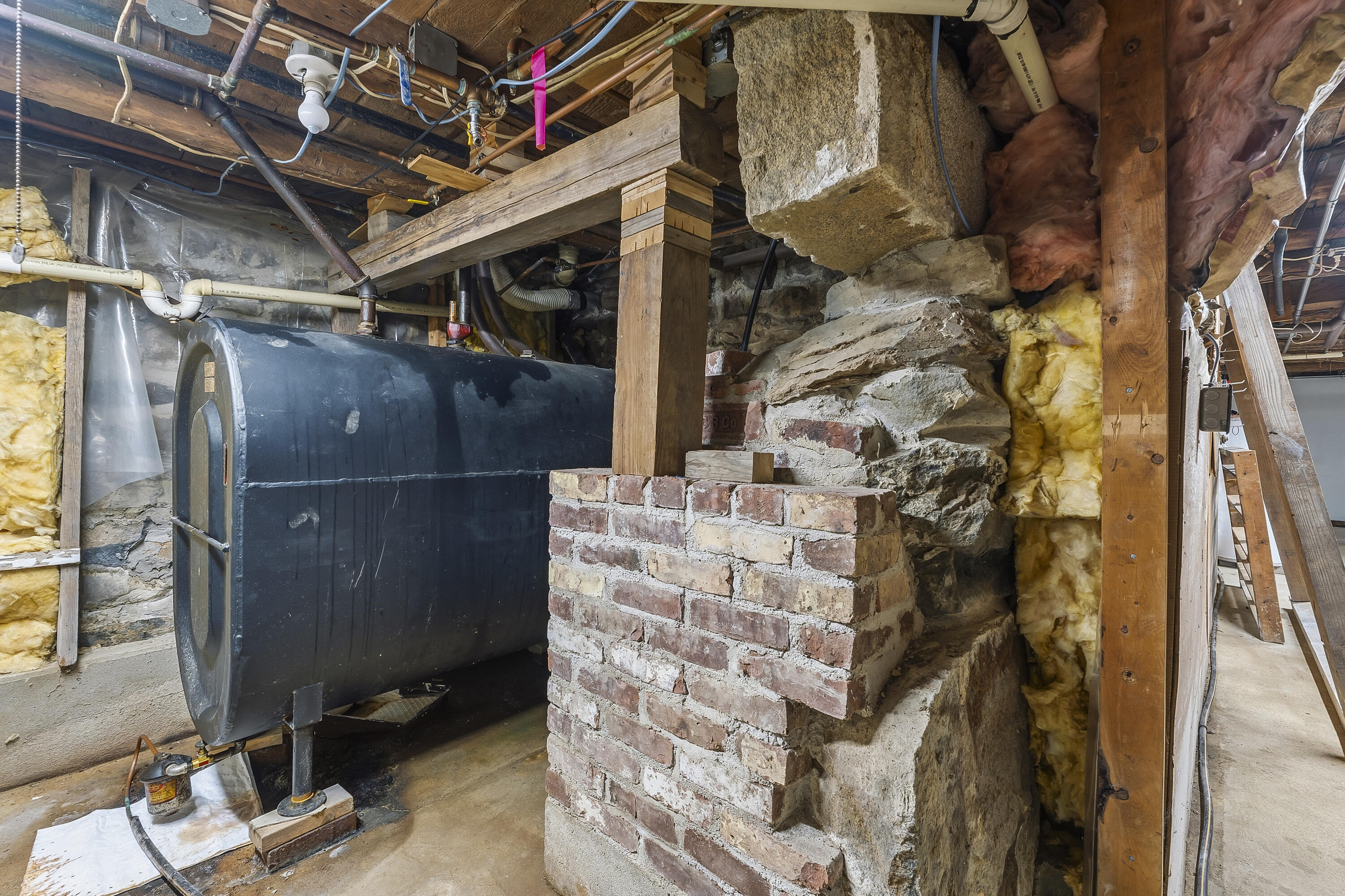 main property photo 43