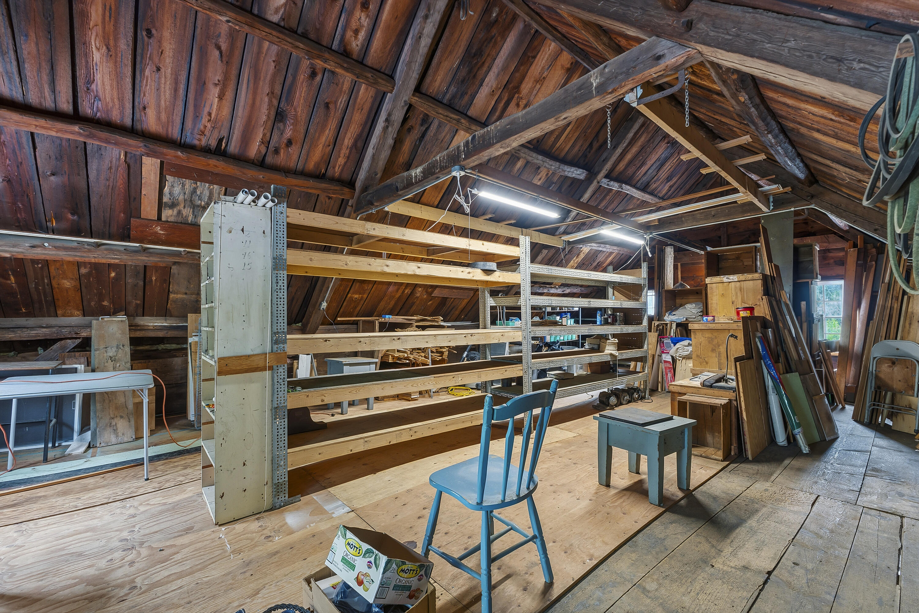 main property photo 51
