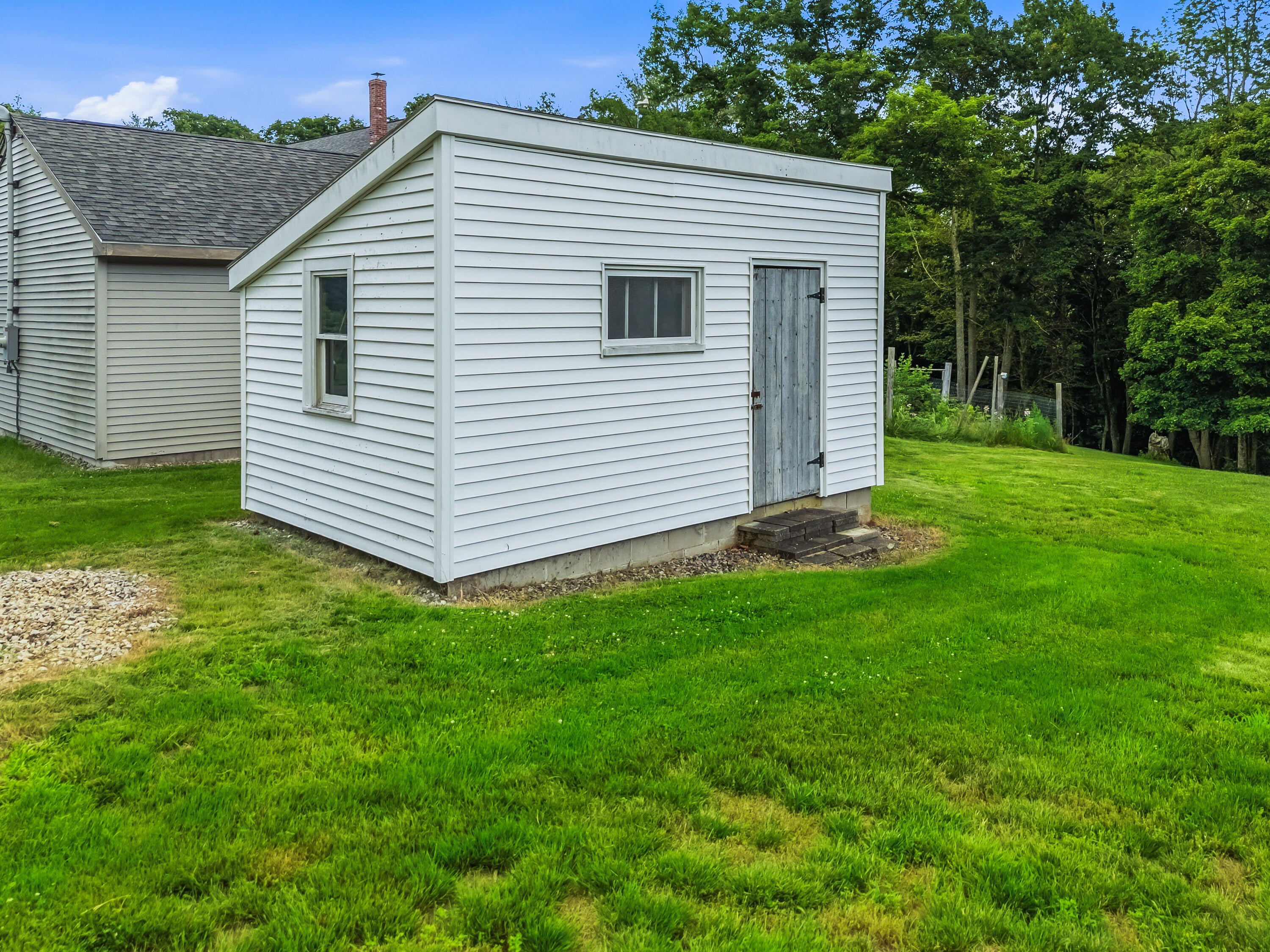 main property photo 61