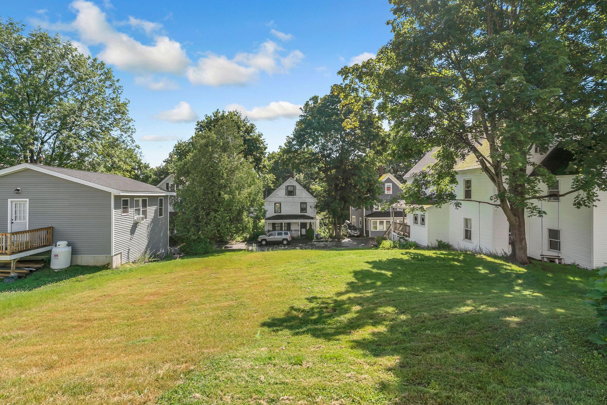 main property photo 41