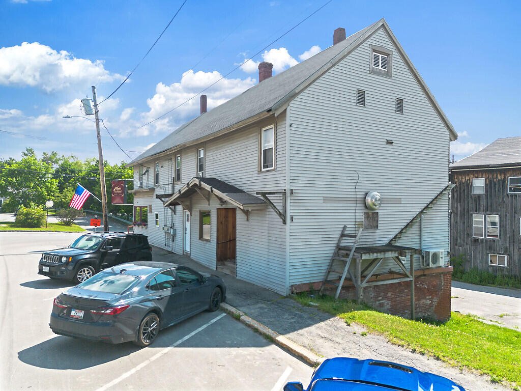 main property photo 2