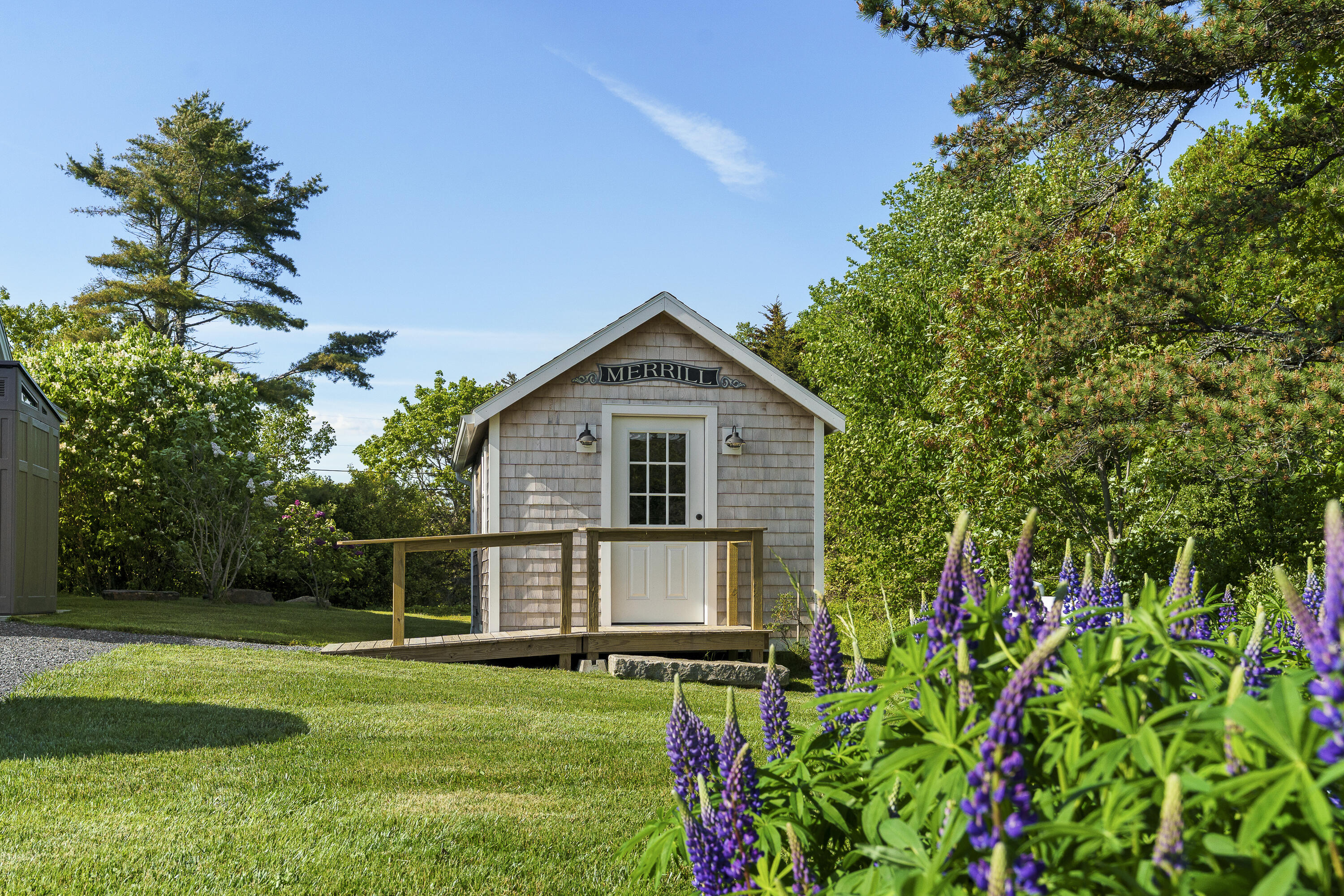 main property photo 44