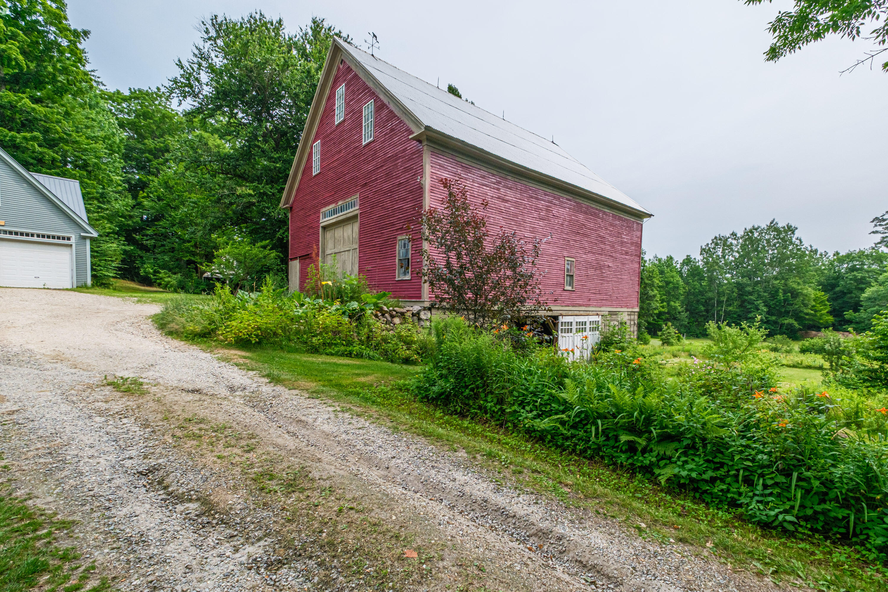 main property photo 102