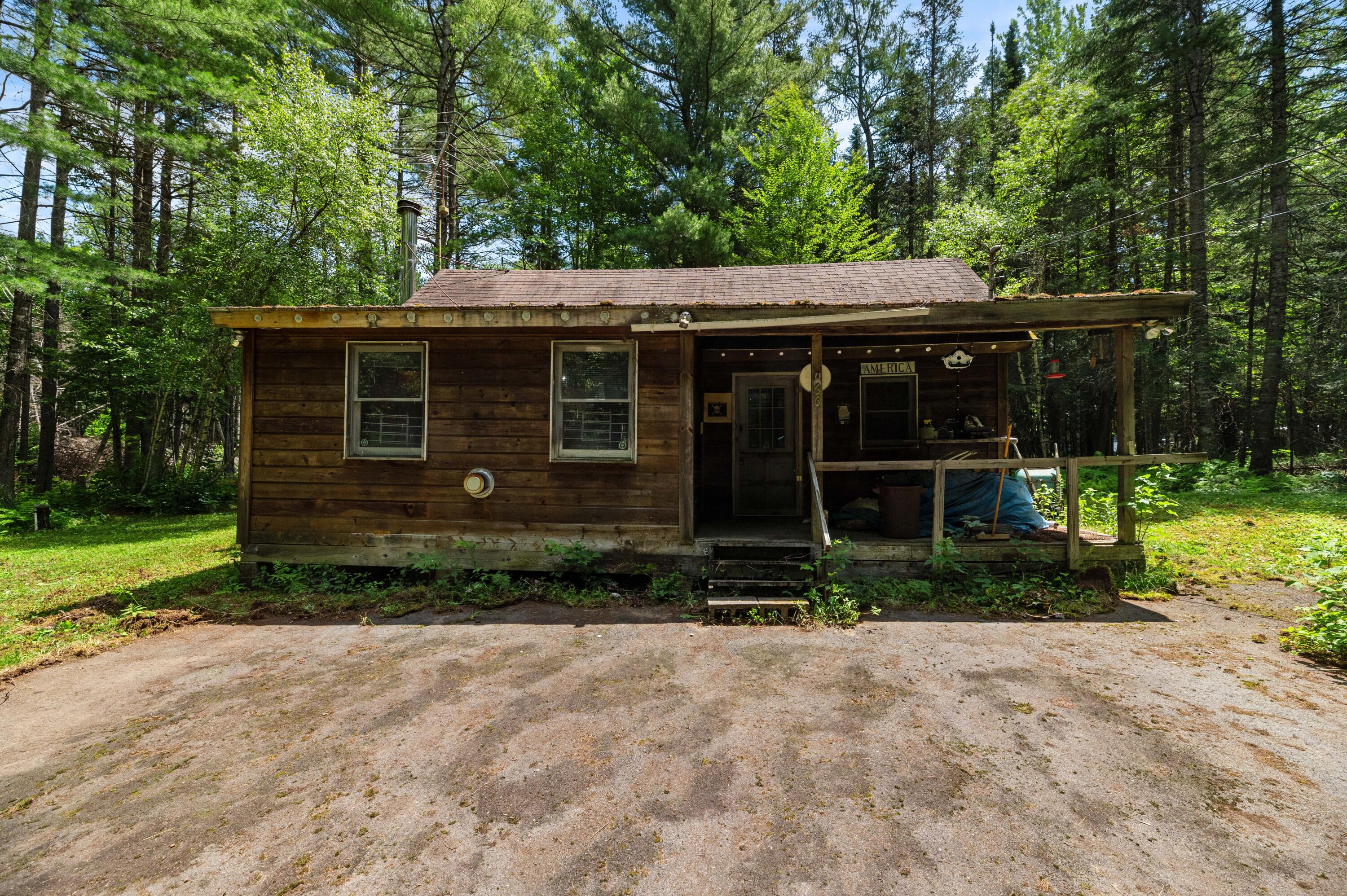 main property photo 14