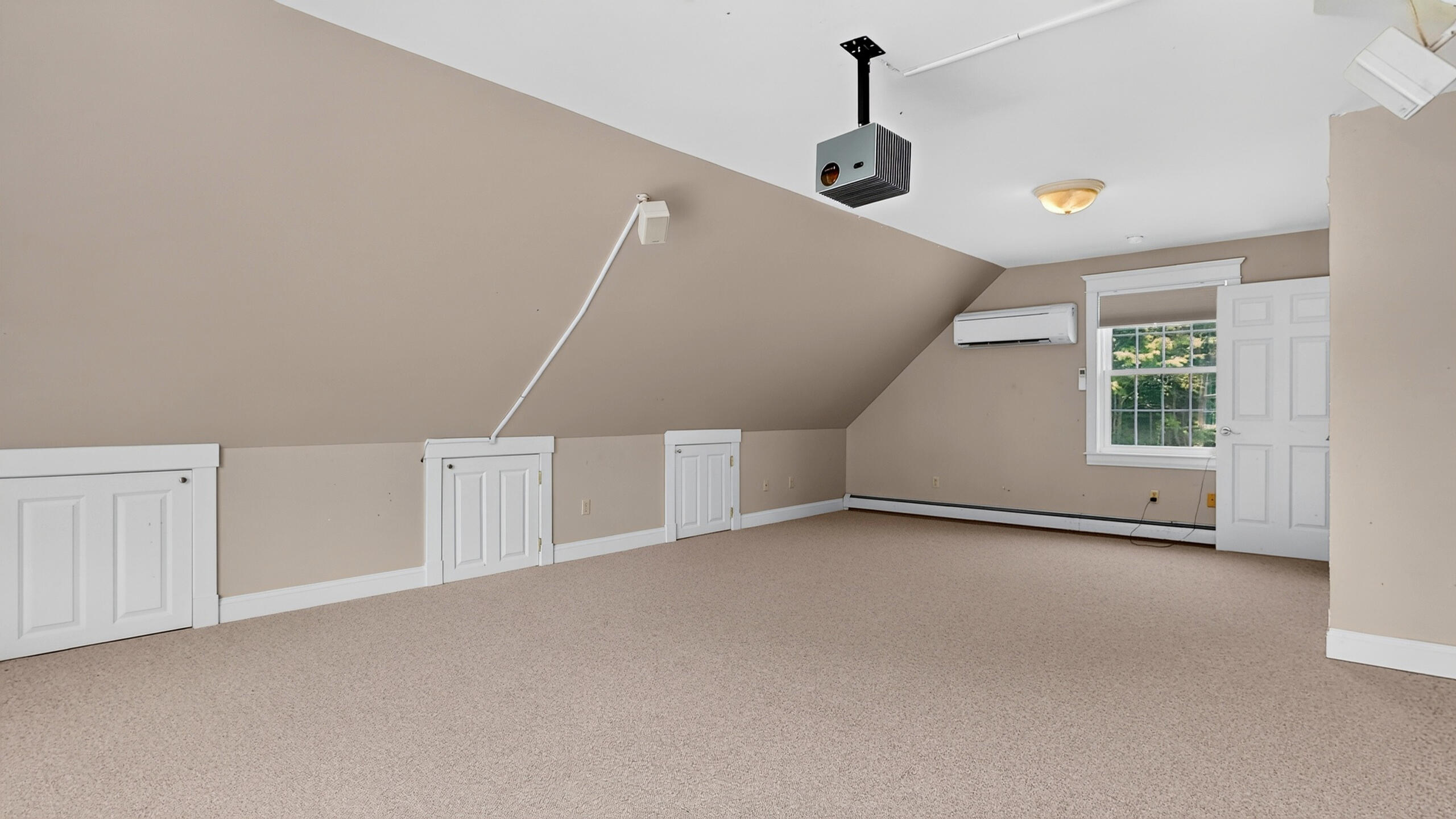 main property photo 68