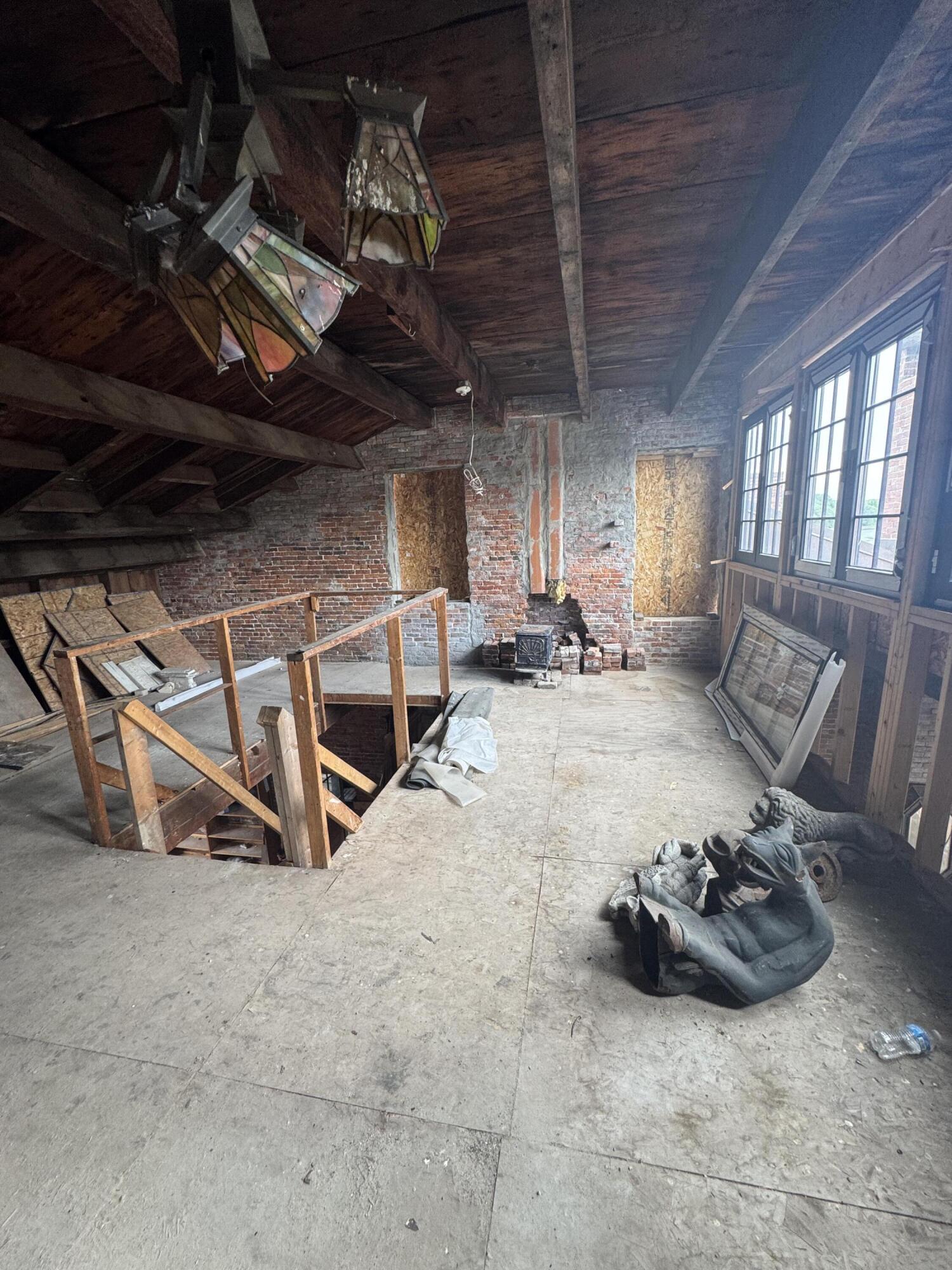 main property photo 33