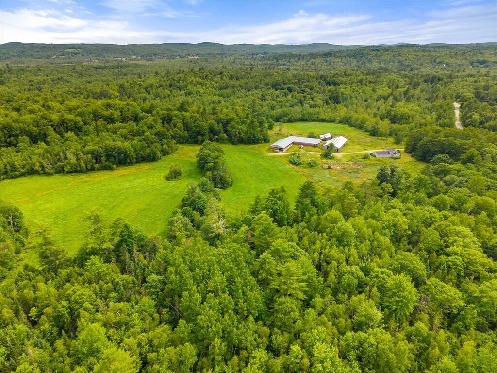 main property photo 50