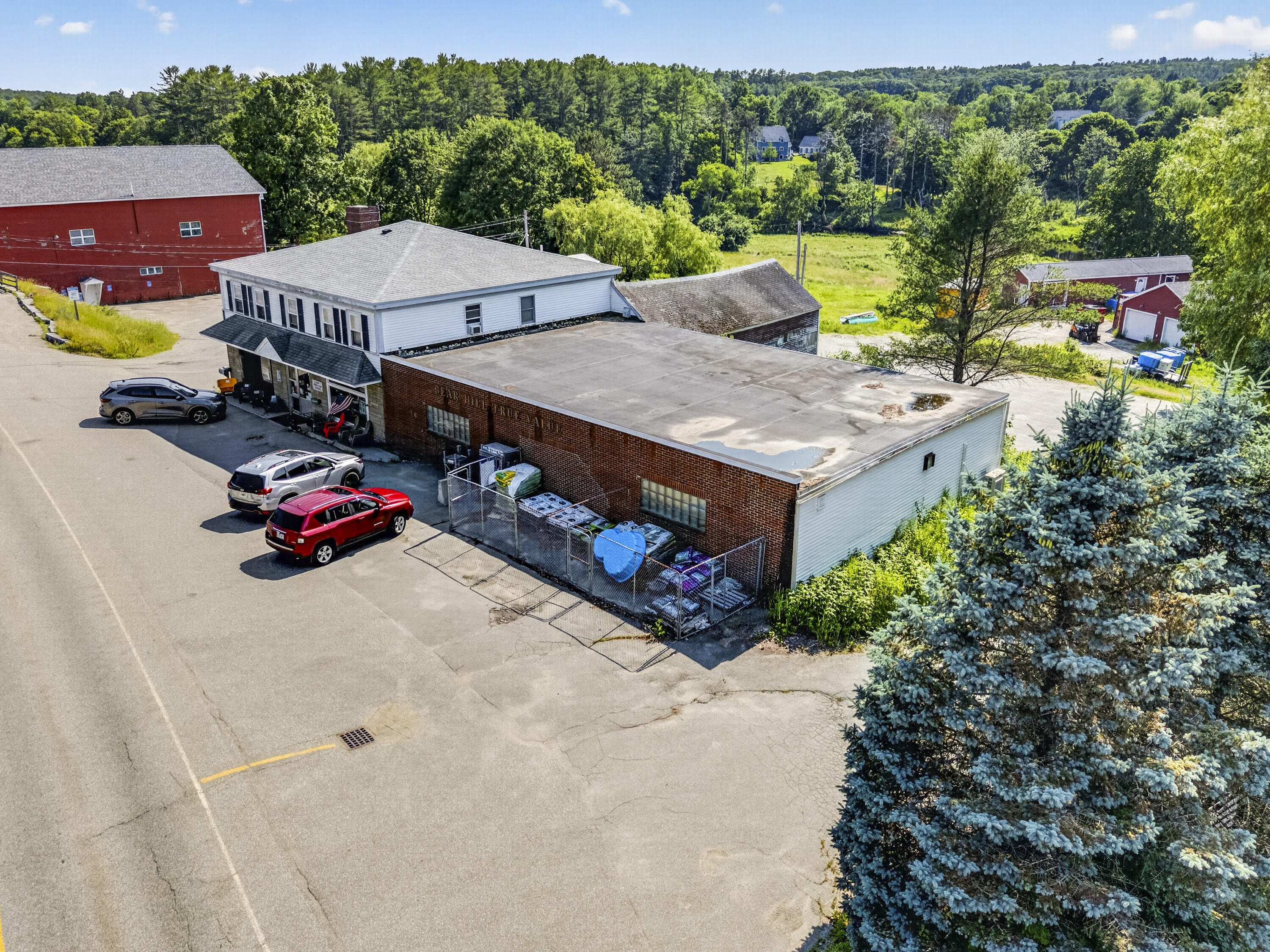 main property photo 74