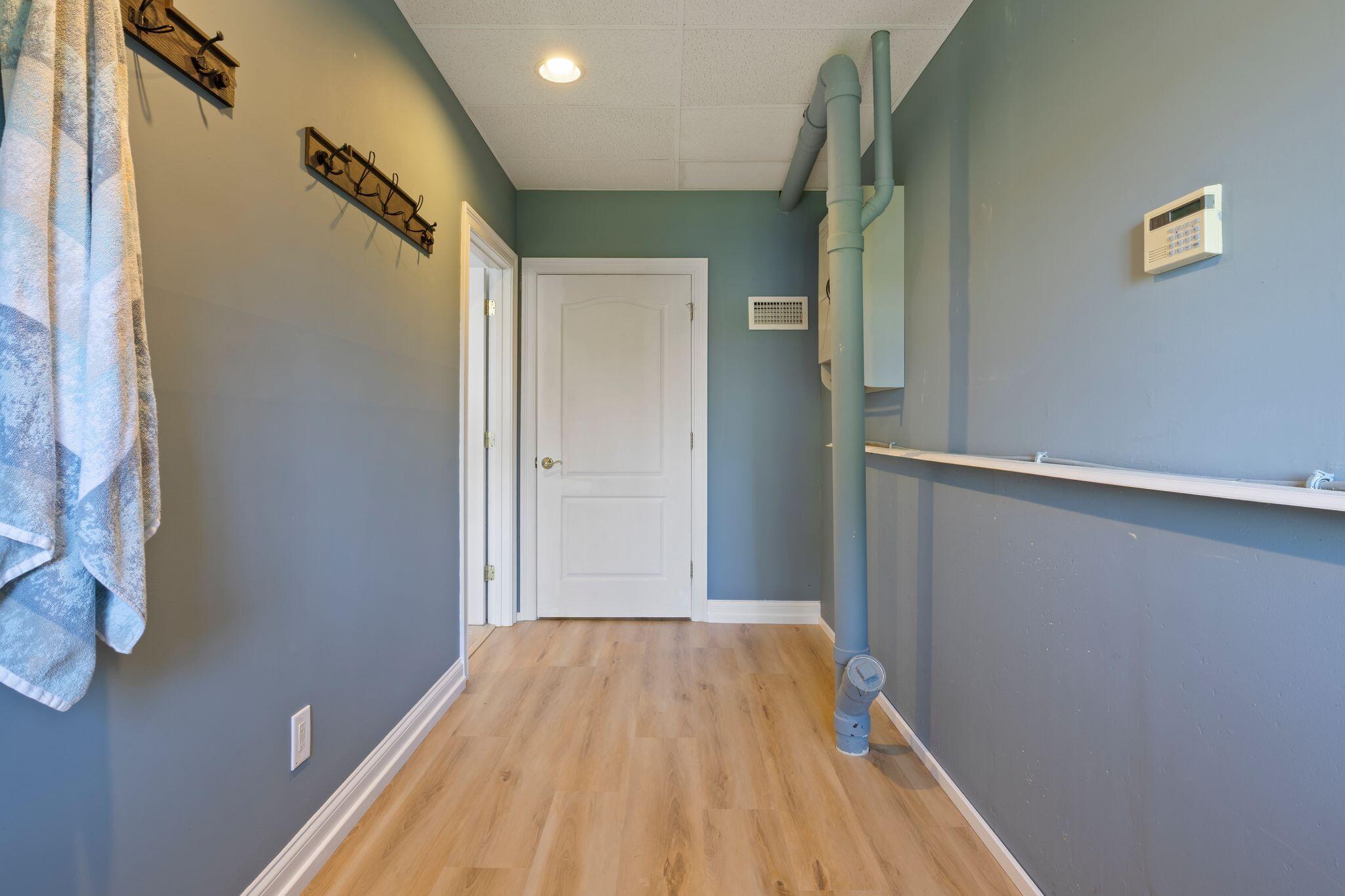 main property photo 90