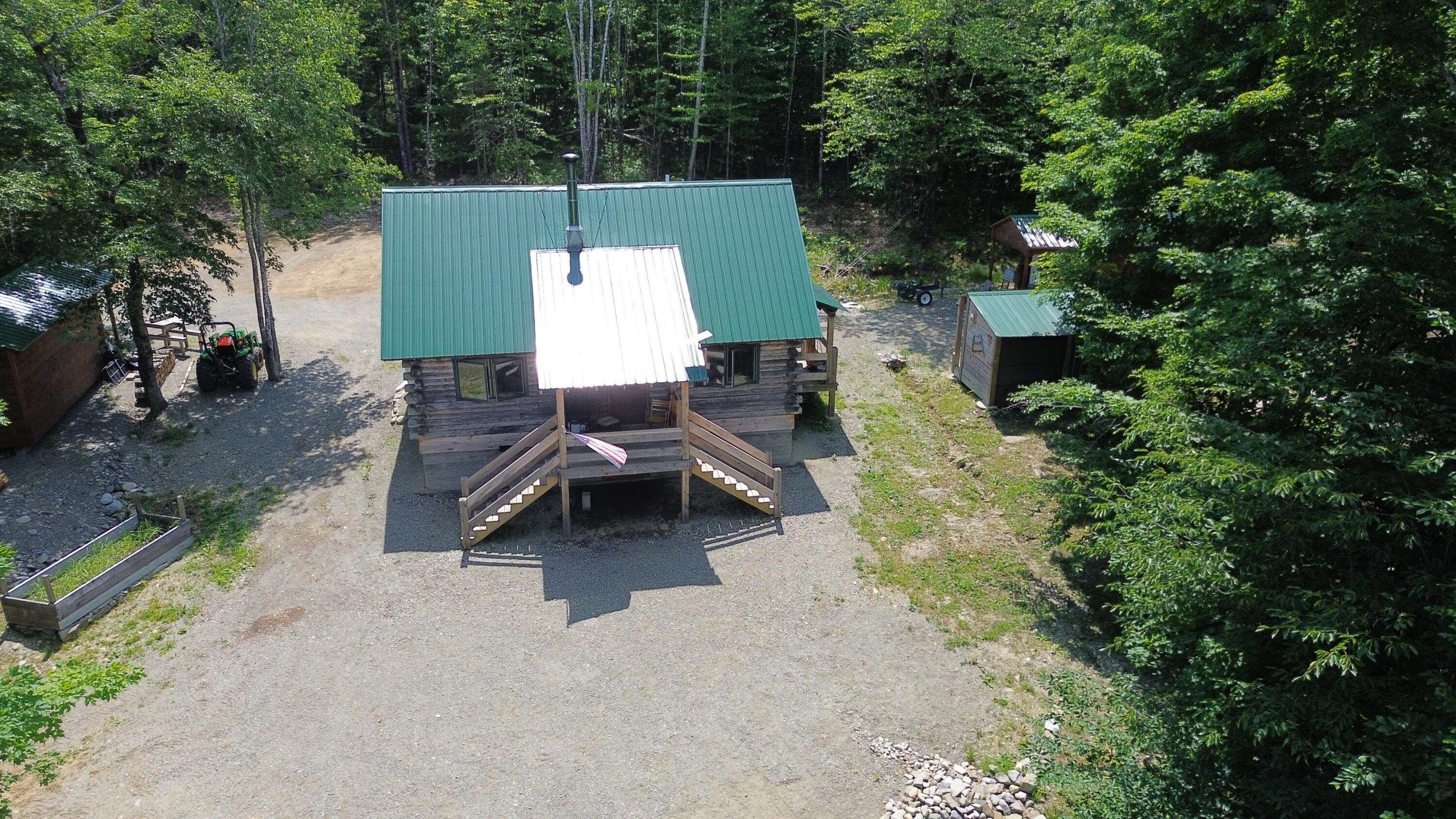main property photo 10