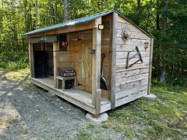 main property photo 37