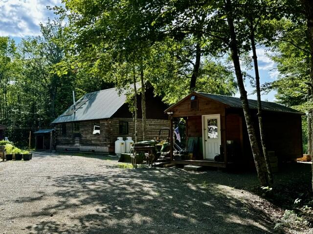 main property photo 7