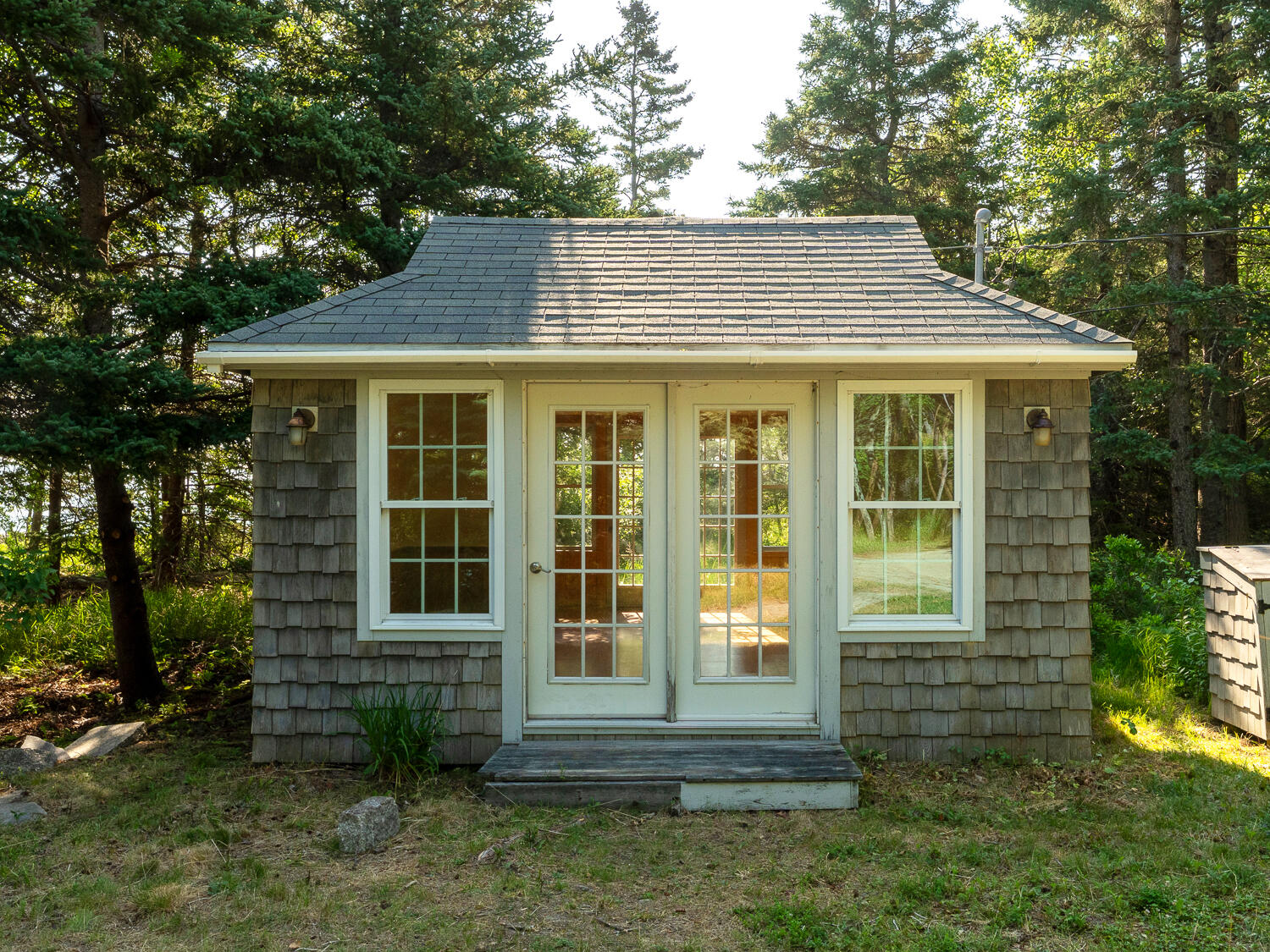 main property photo 42