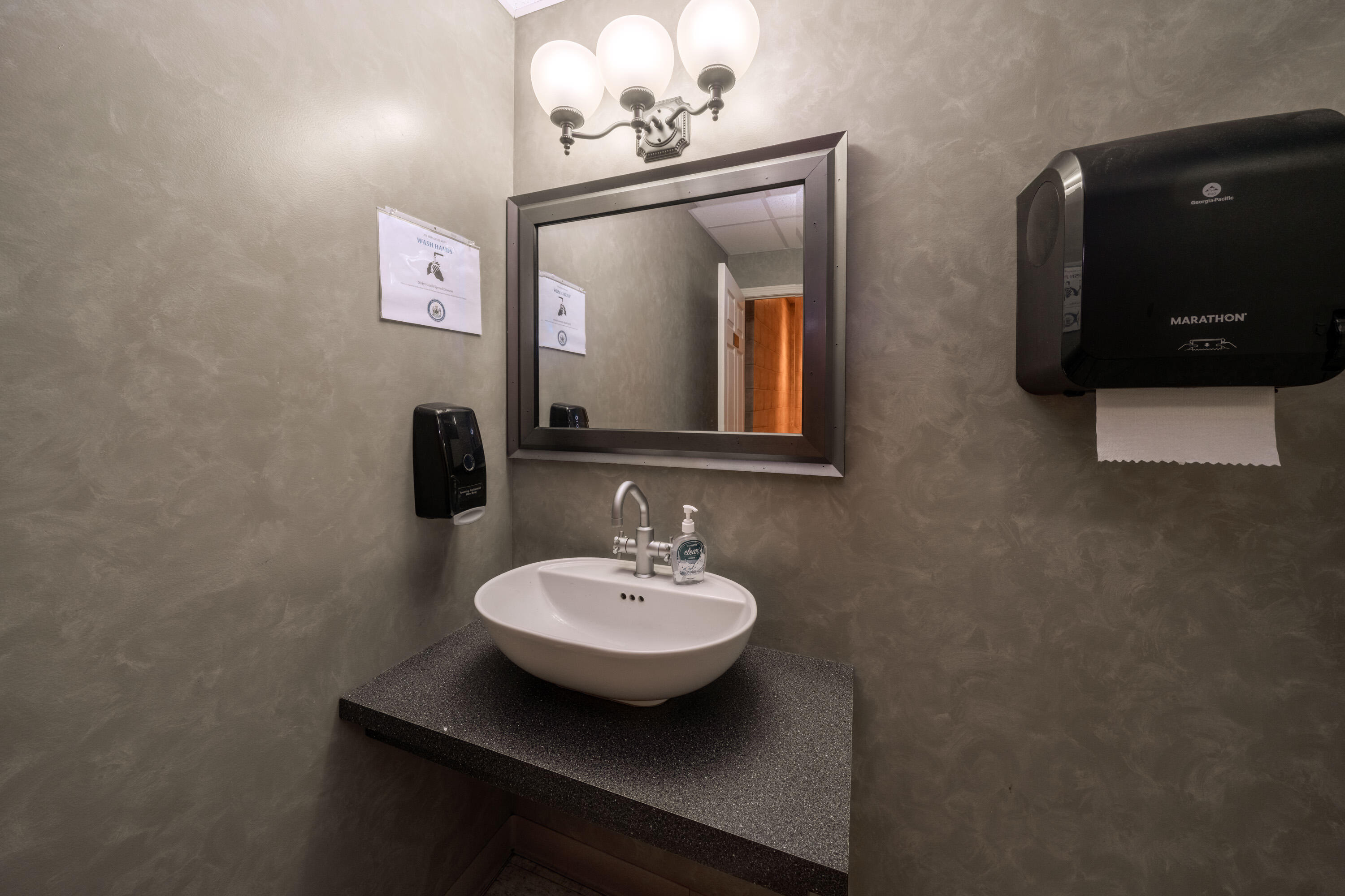 main property photo 43