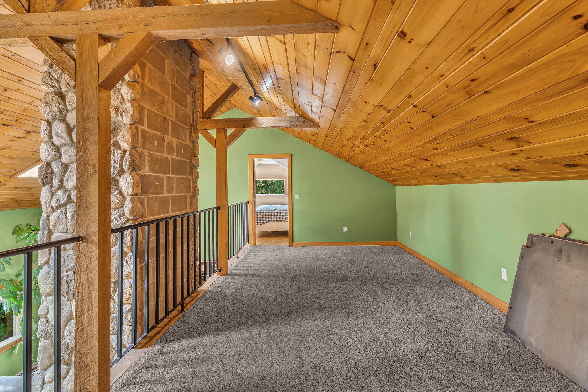 main property photo 48
