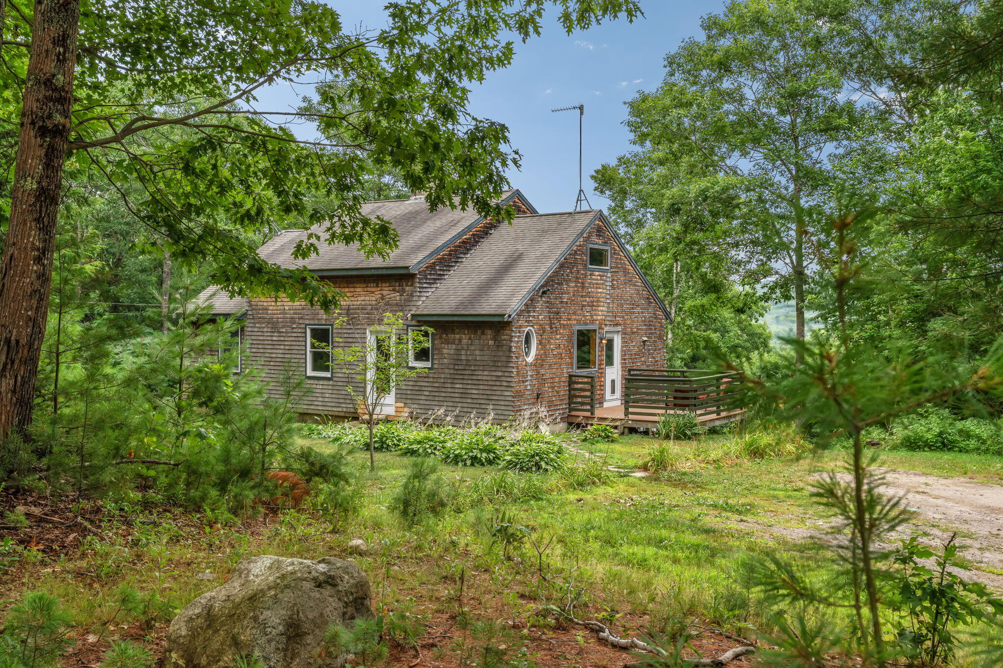 main property photo 5