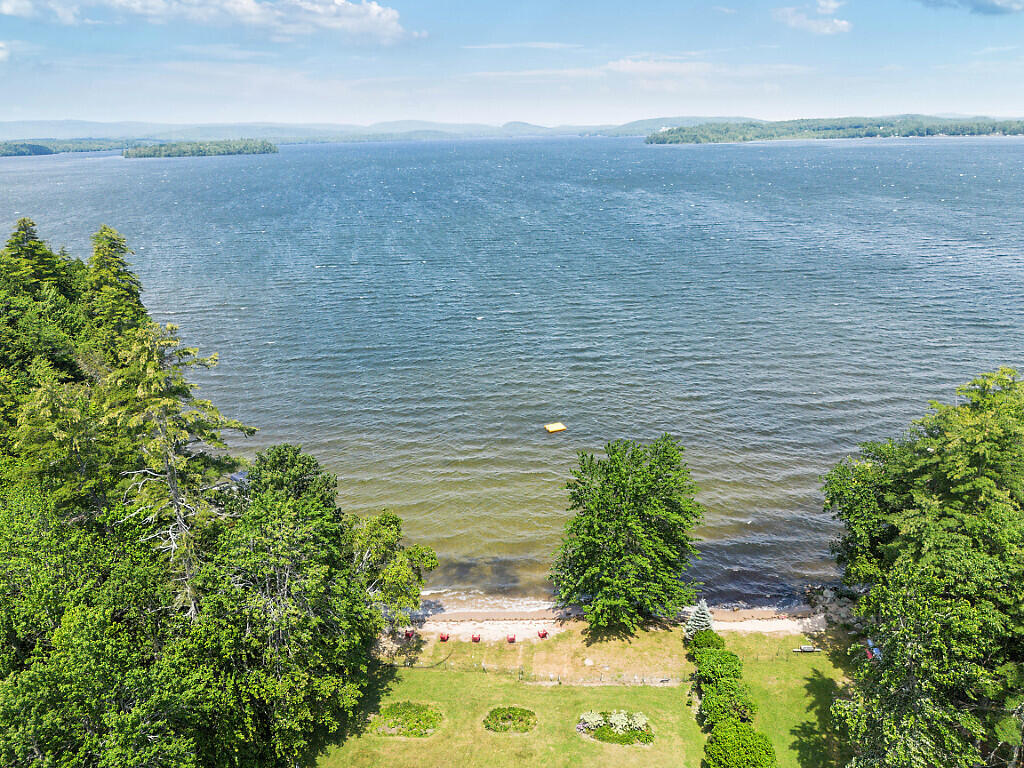 main property photo 94
