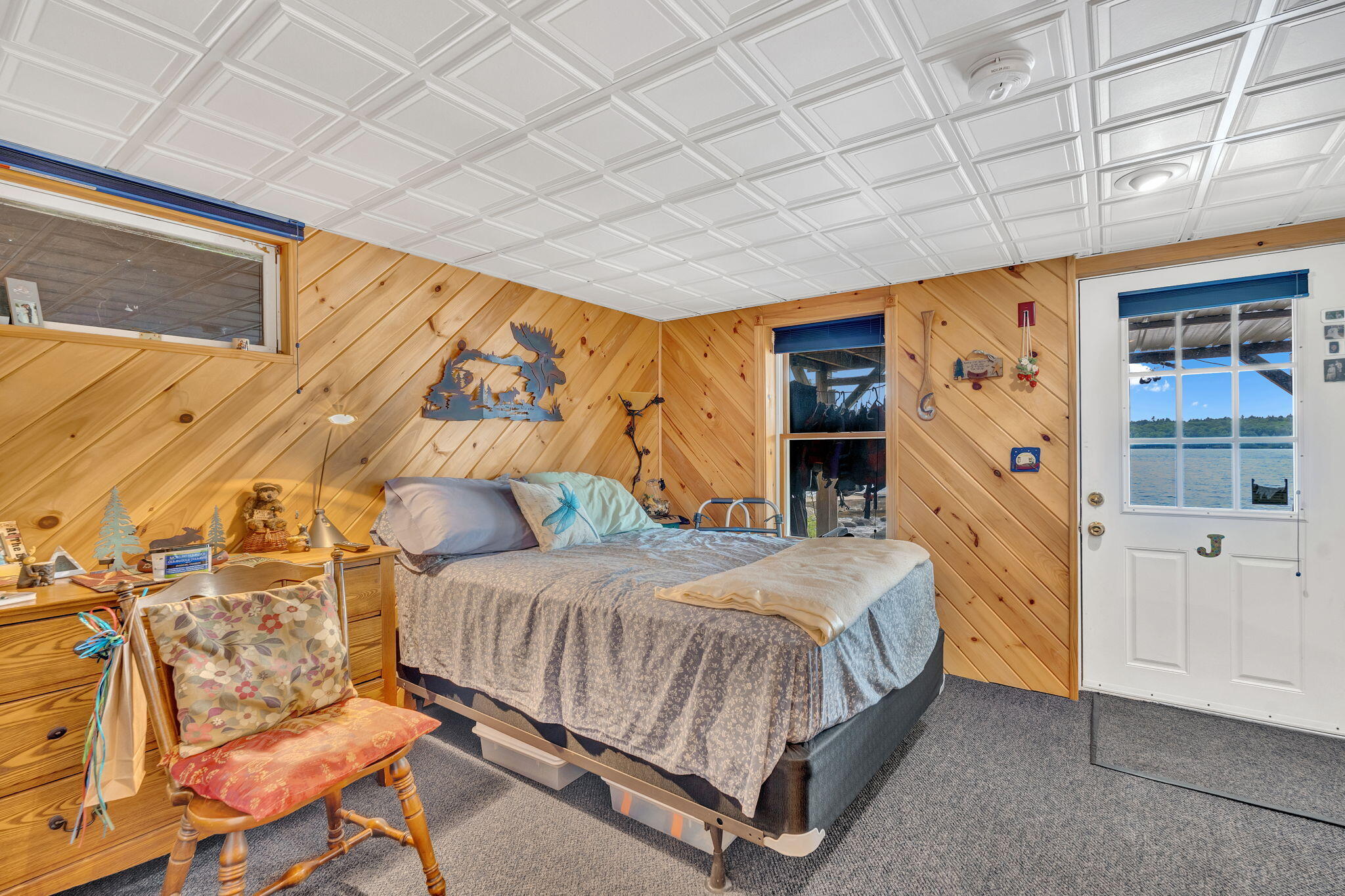 main property photo 30