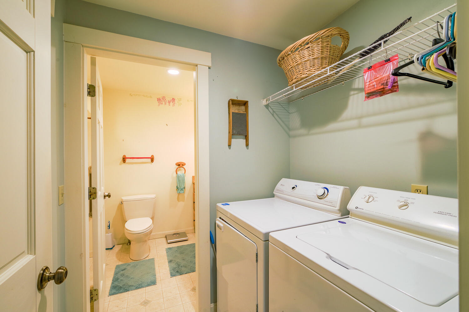 main property photo 12