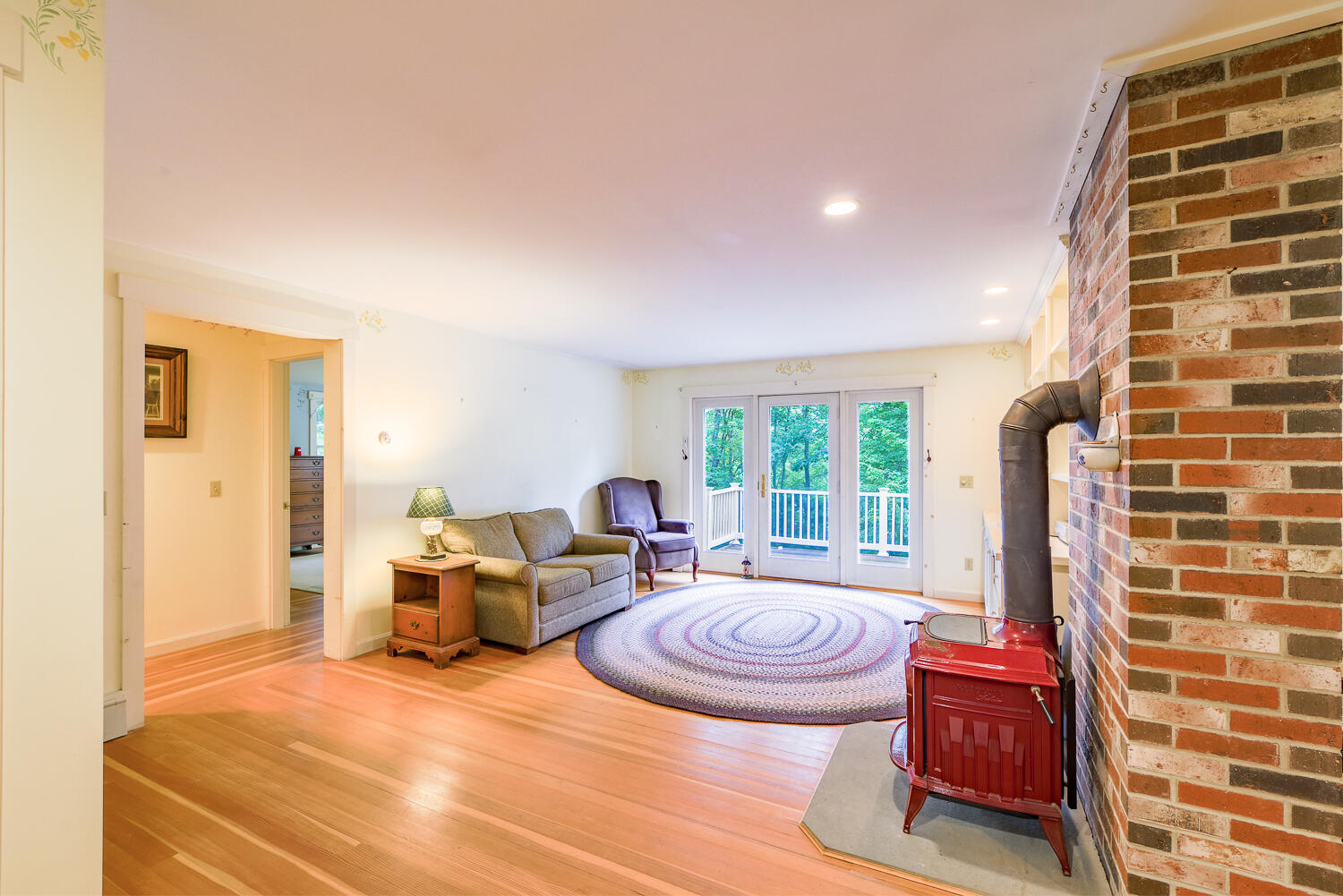 main property photo 9