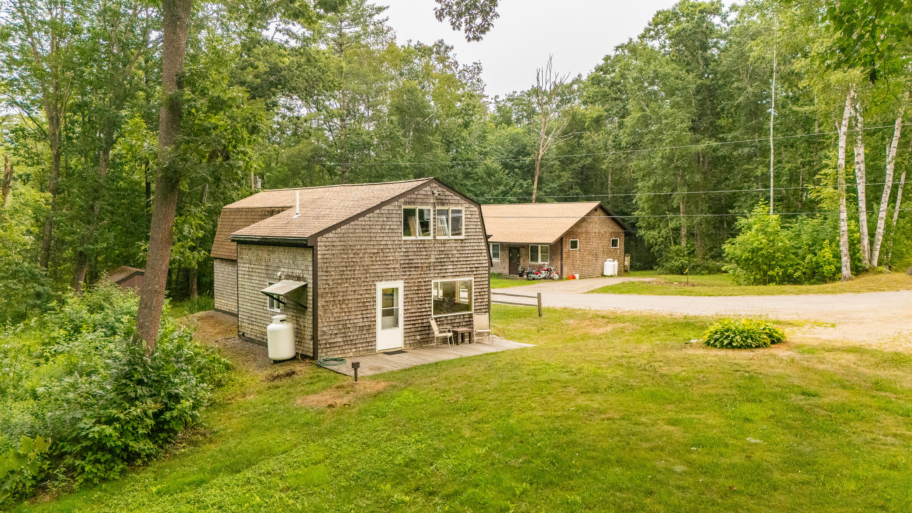 main property photo 59