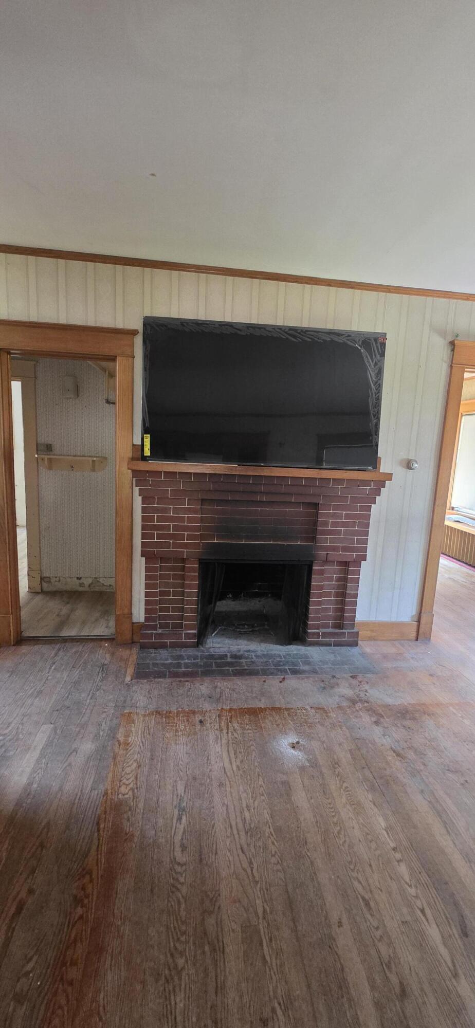 main property photo 11