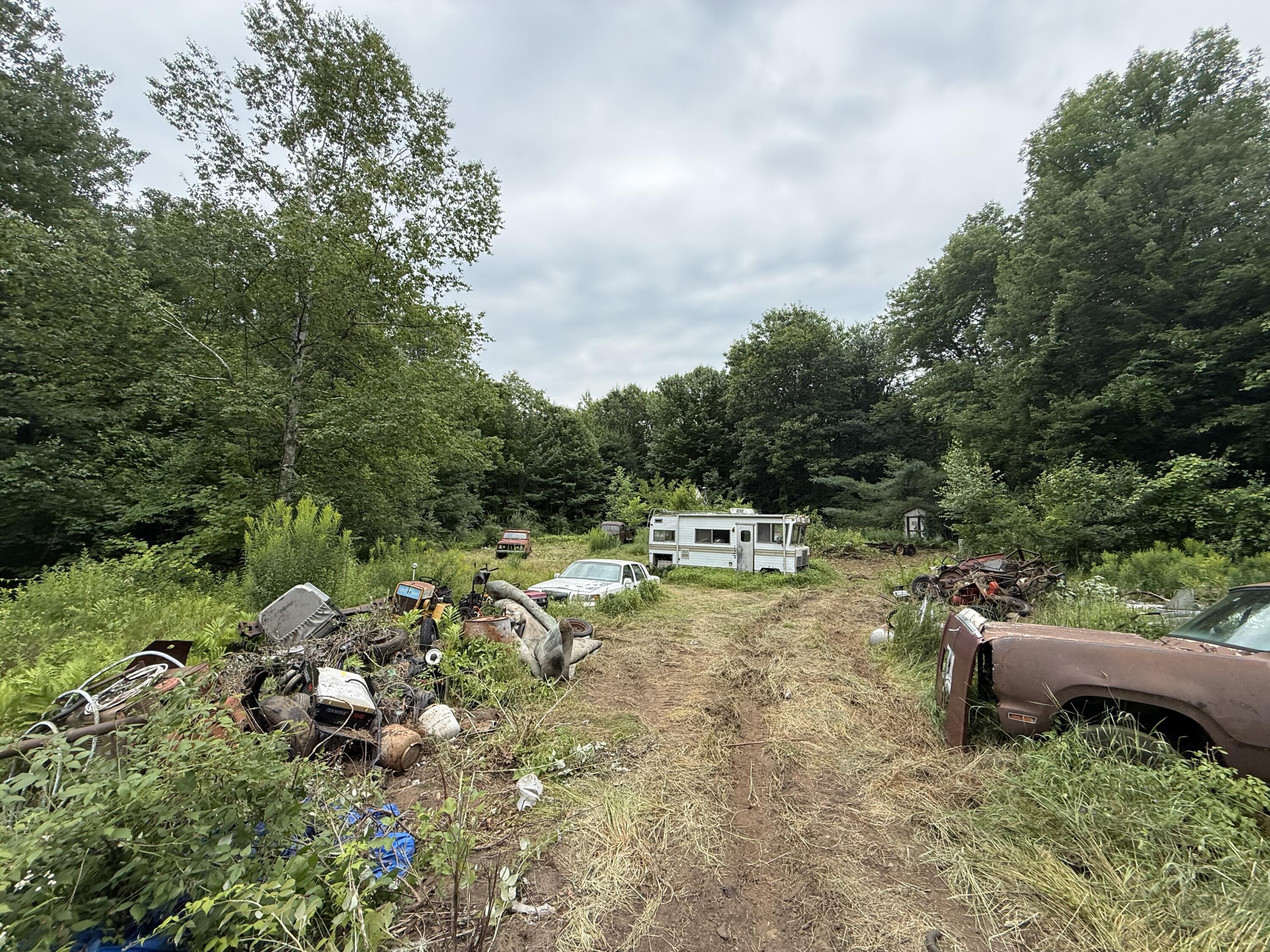 main property photo 17