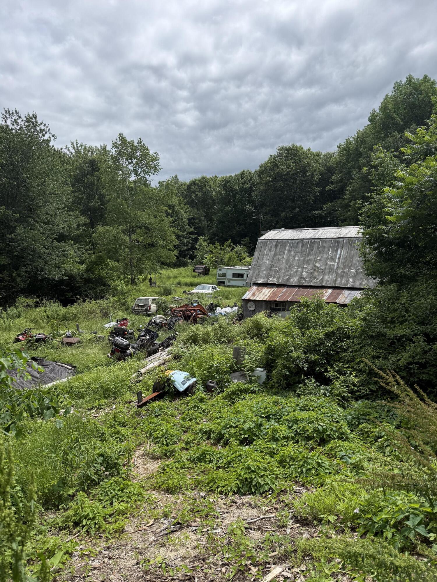 main property photo 39