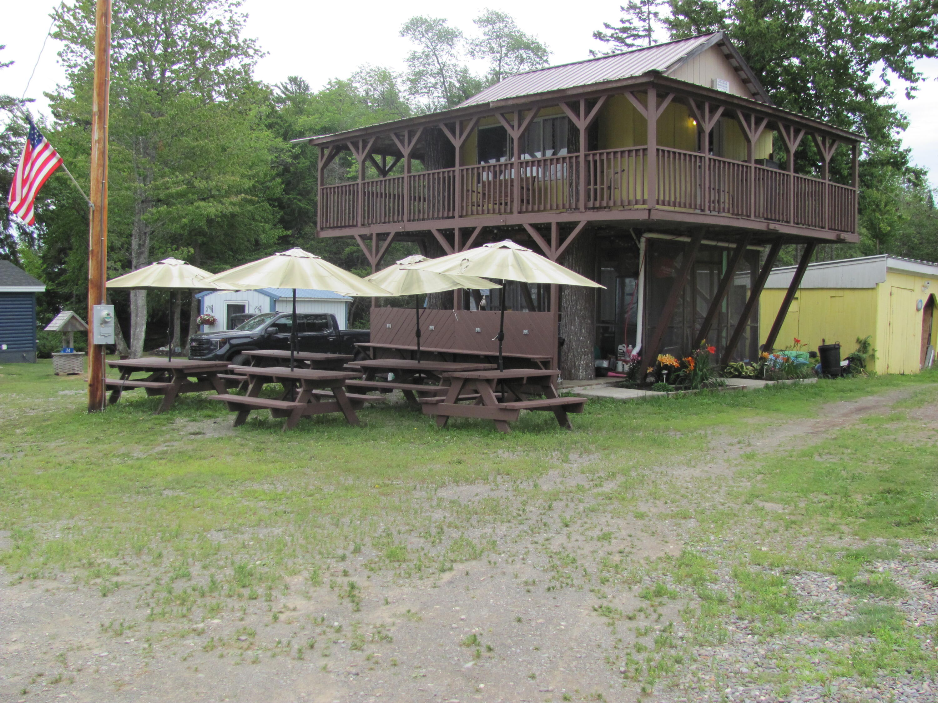 main property photo 24