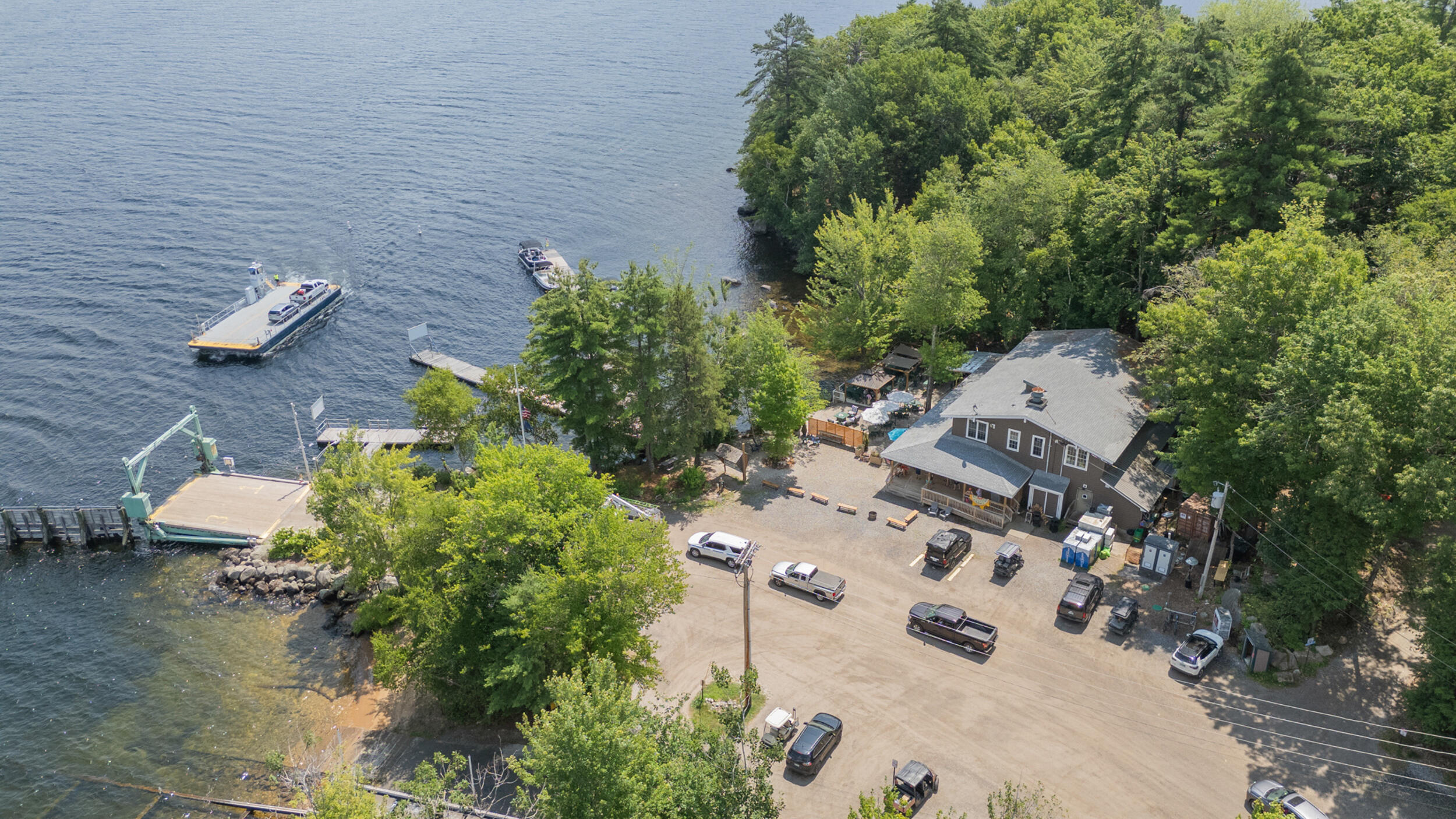 main property photo 22
