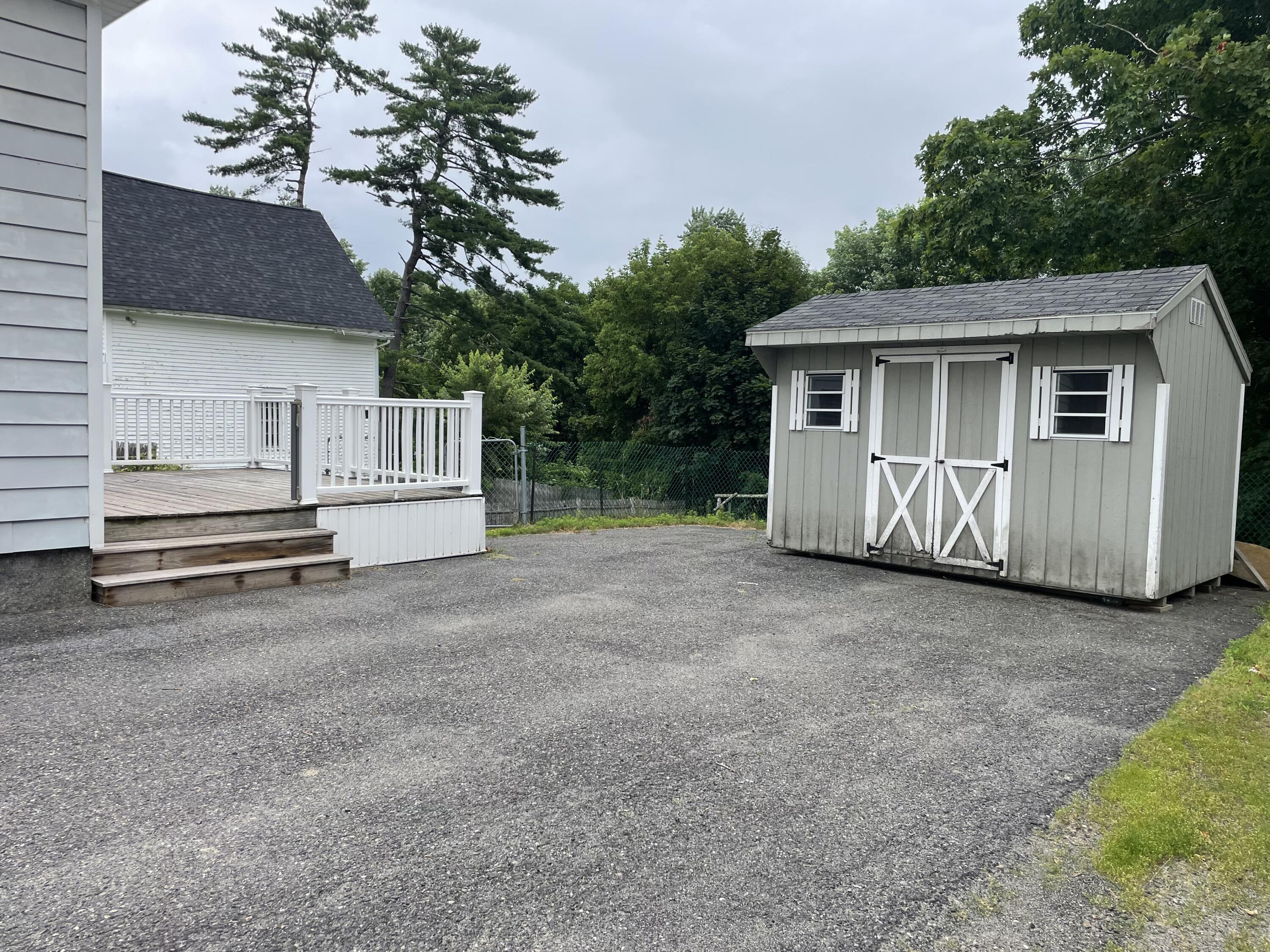 main property photo 27