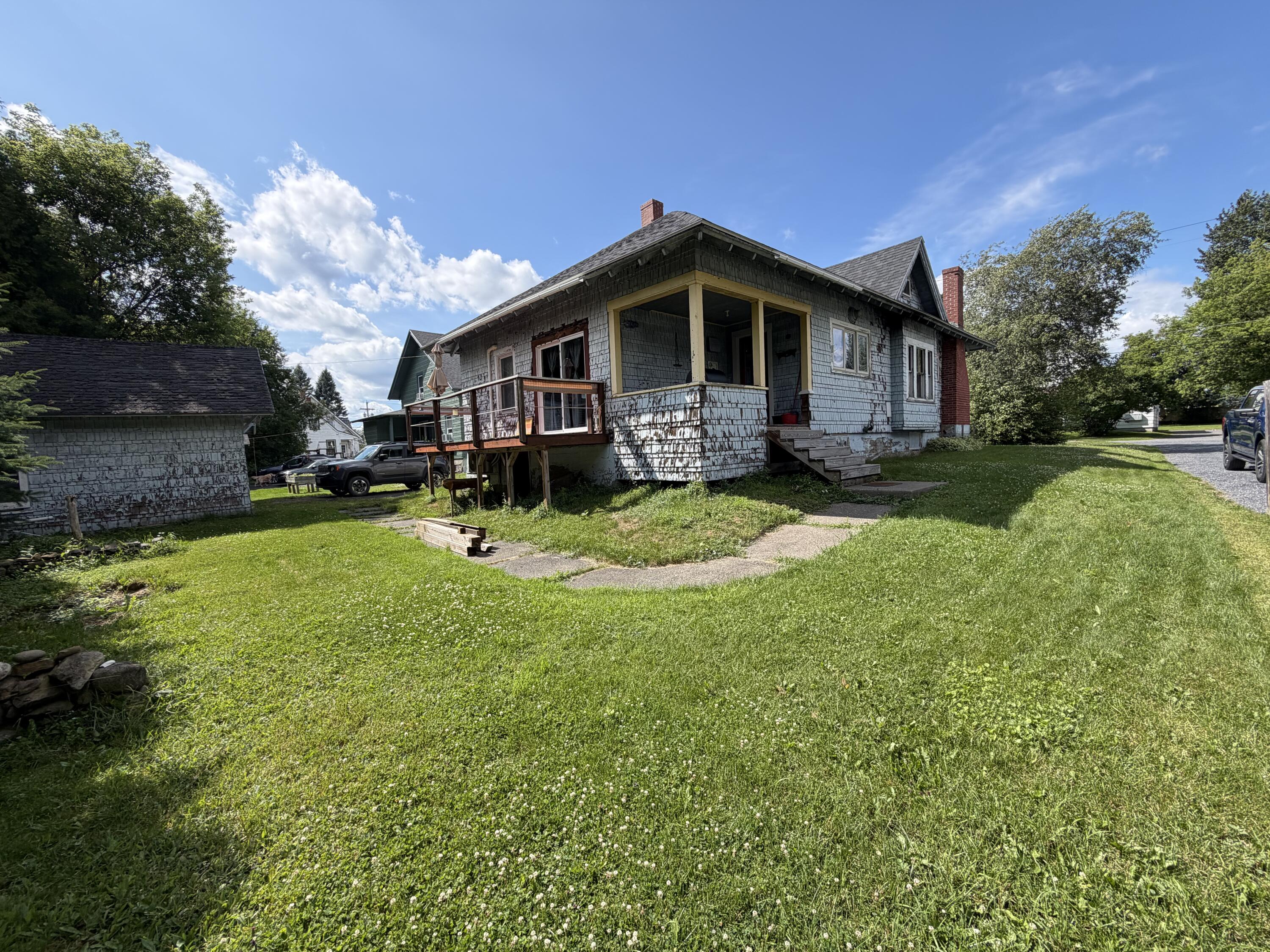 main property photo 31