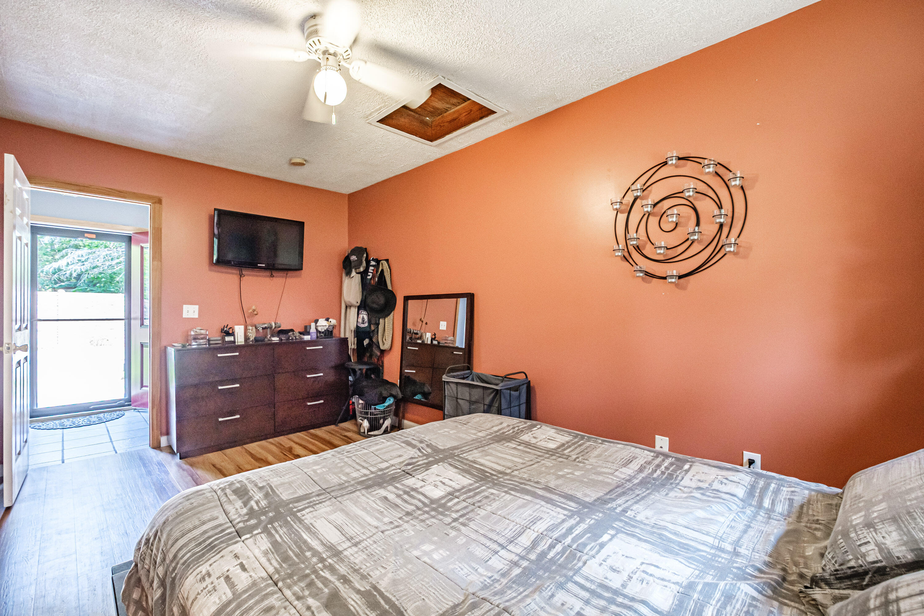 main property photo 58