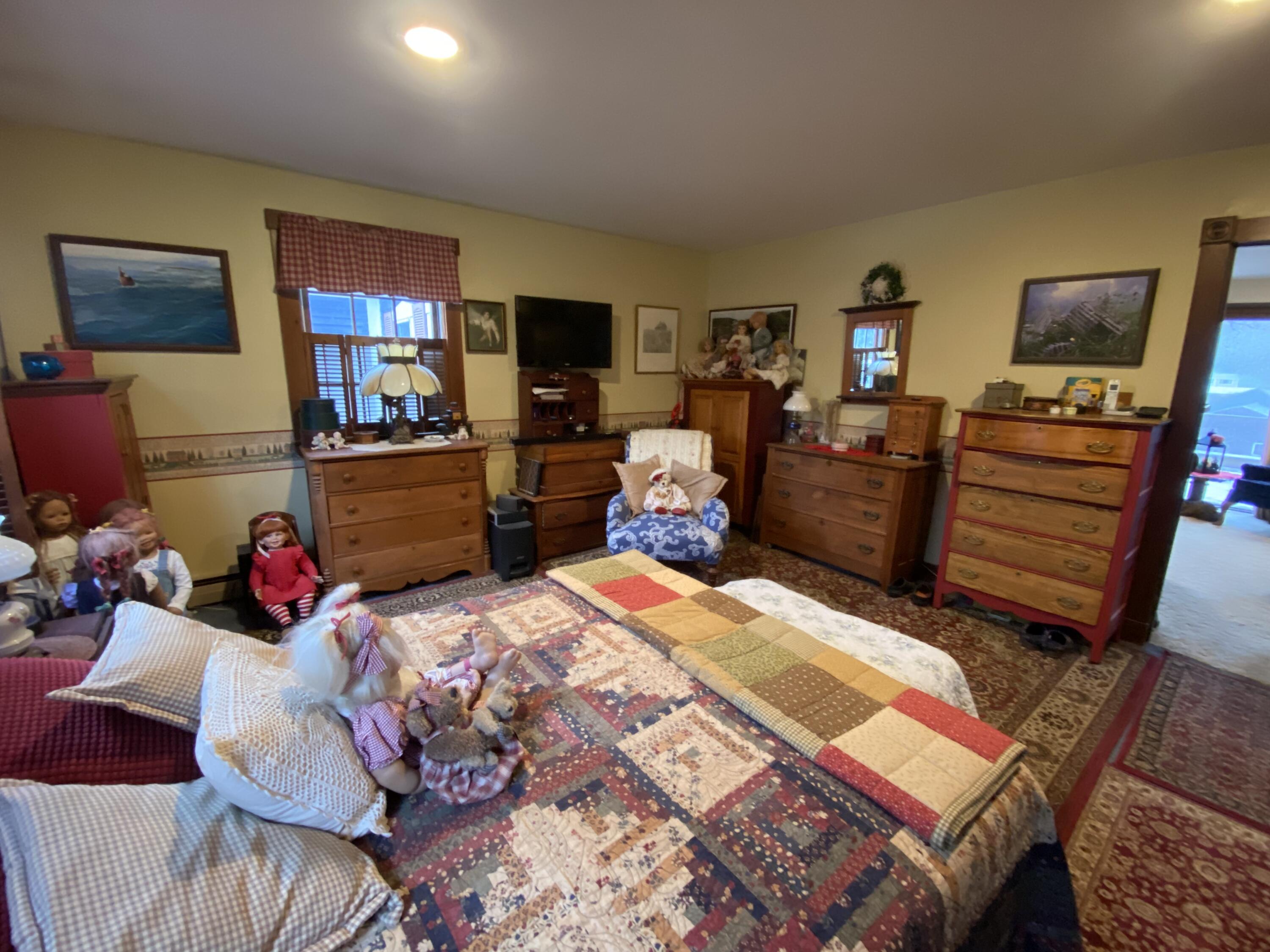 main property photo 29