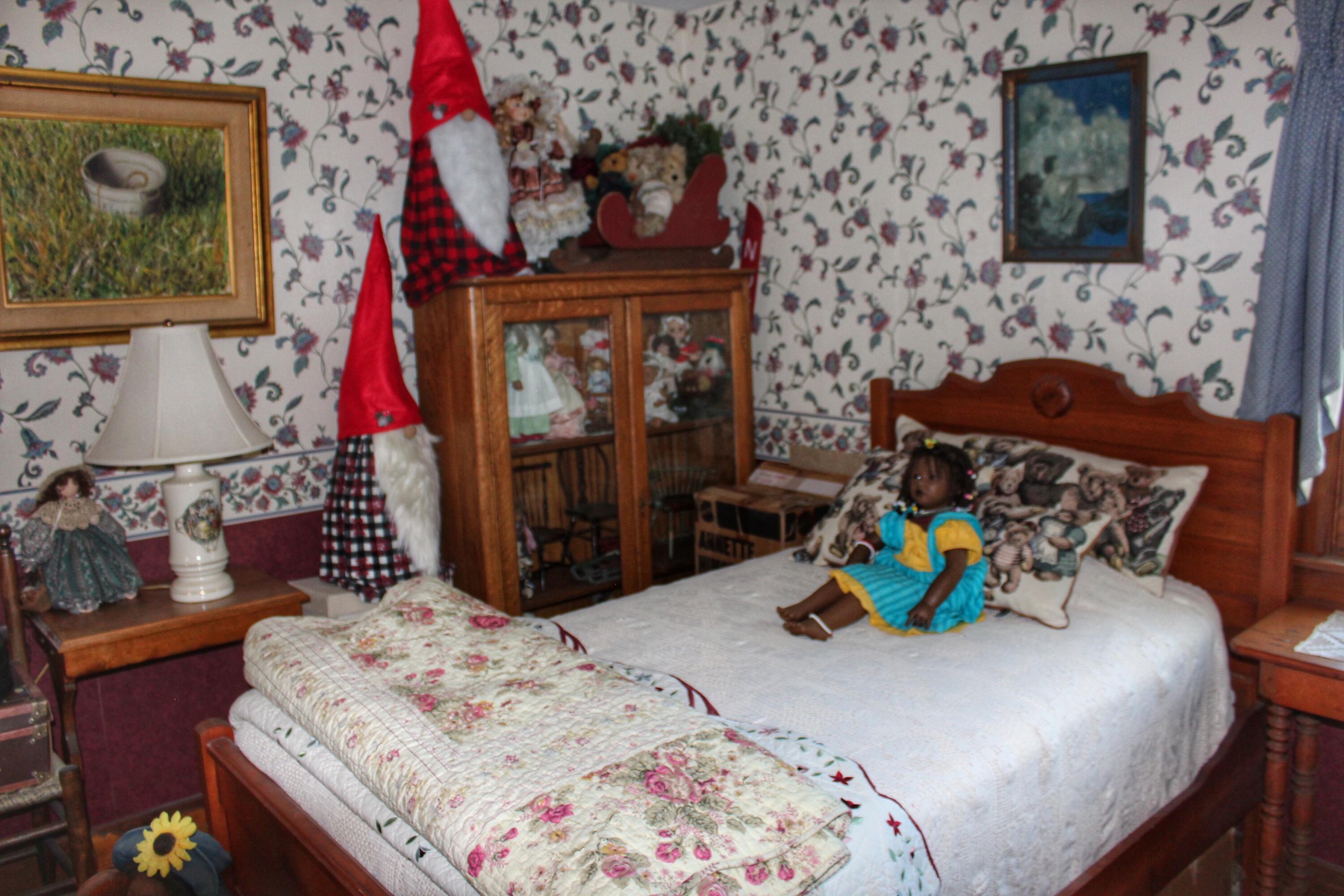 main property photo 37