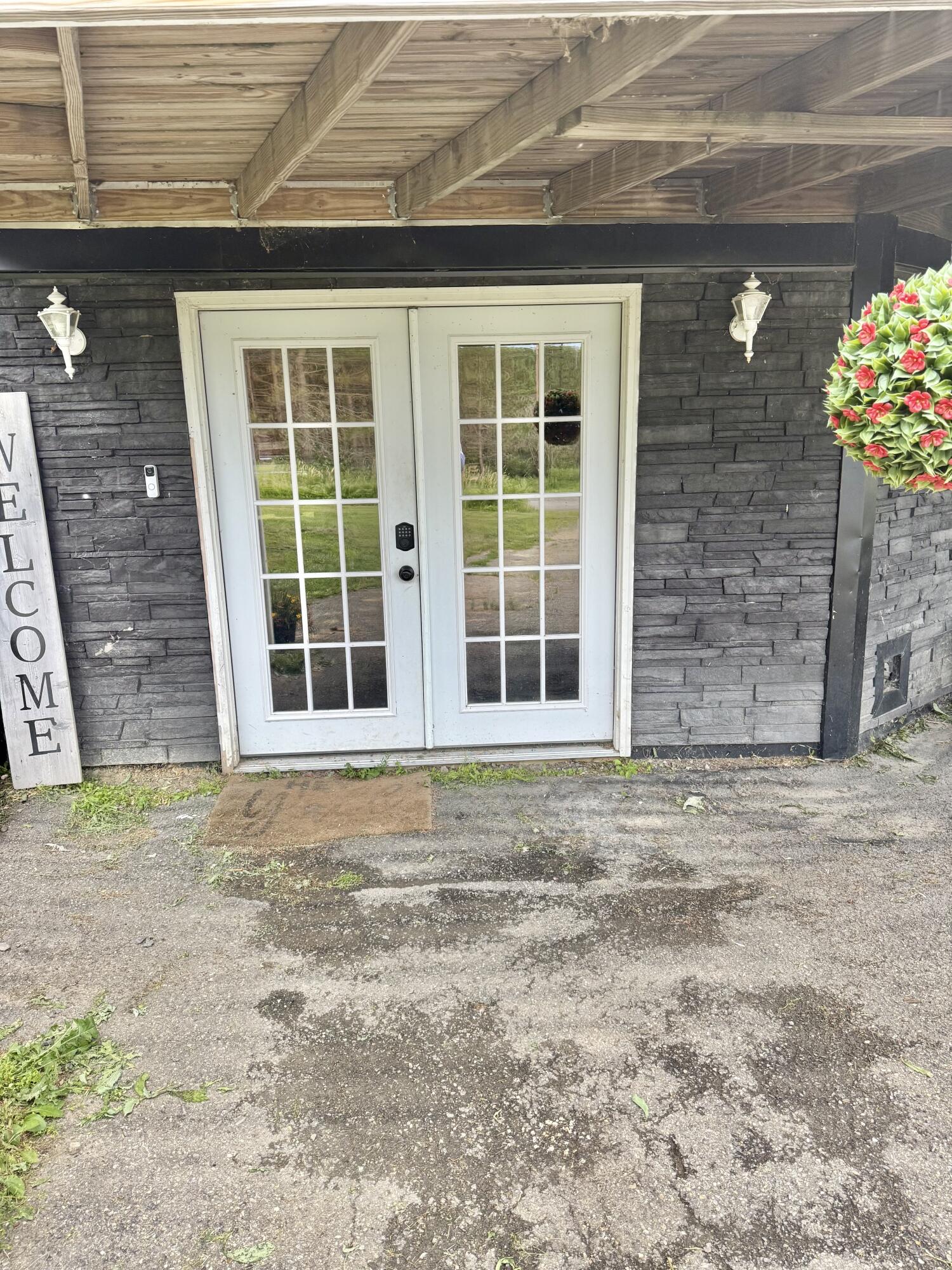 main property photo 77