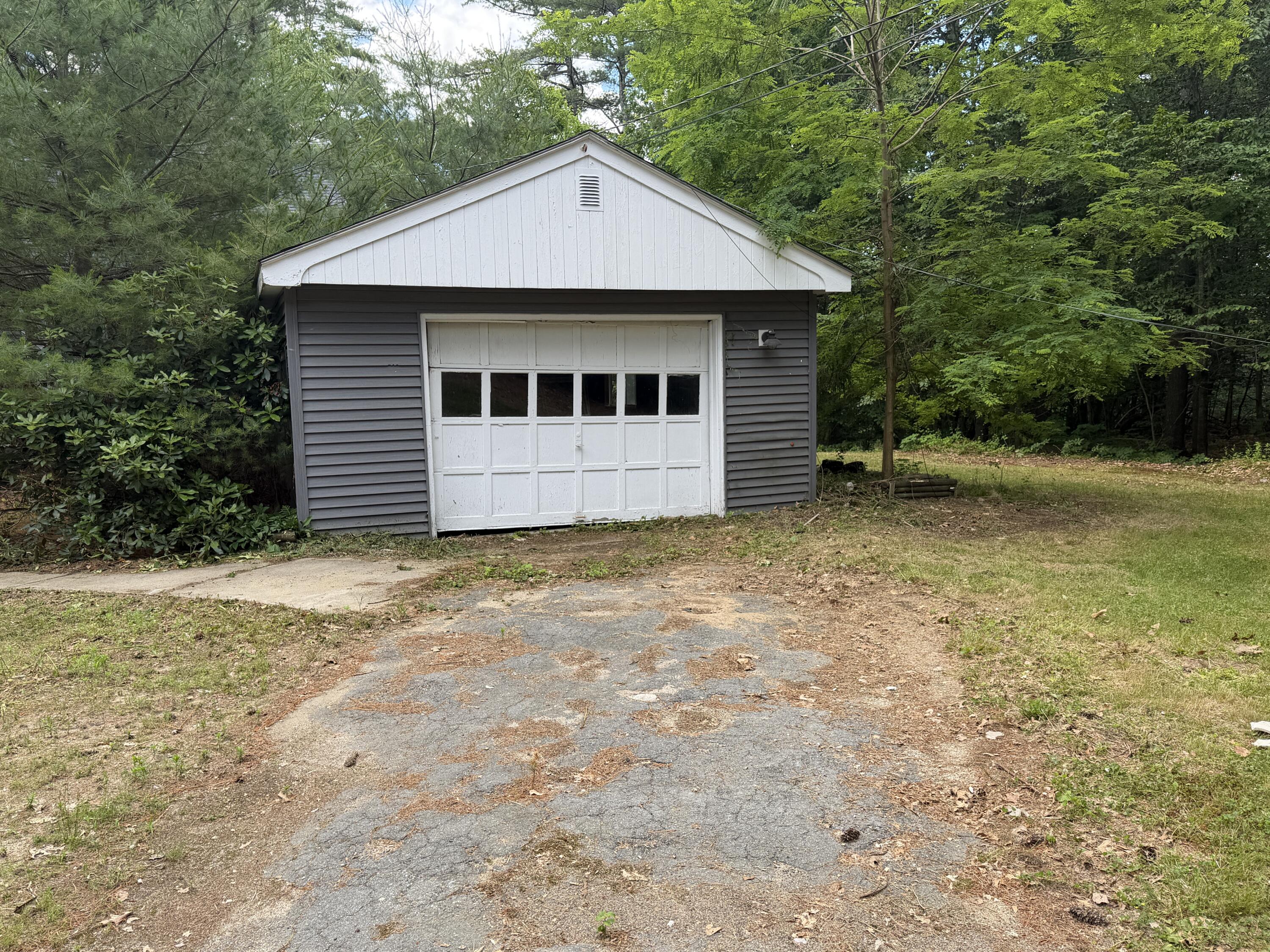 main property photo 58
